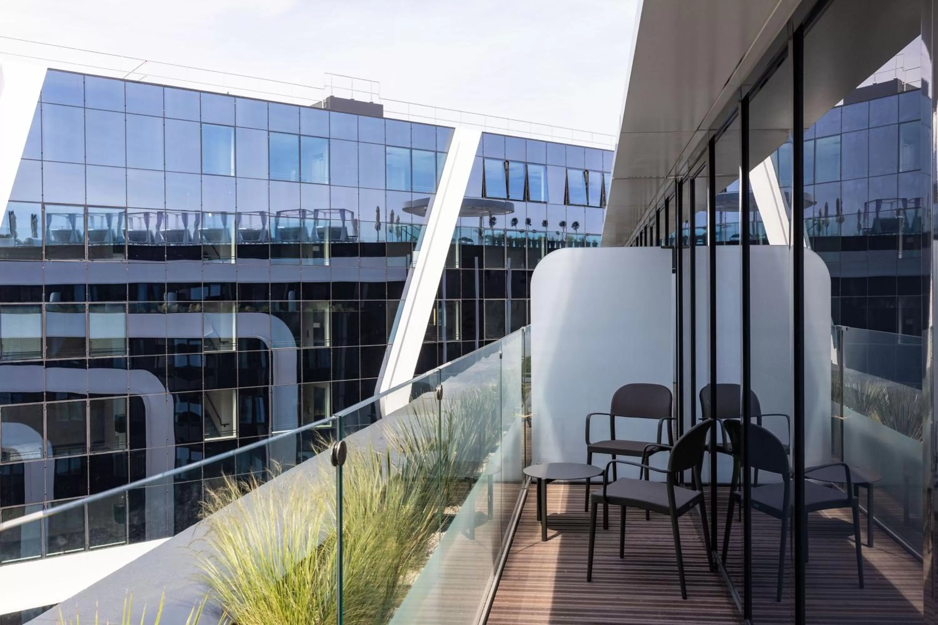 Photo of the whole room in Sheraton Nice