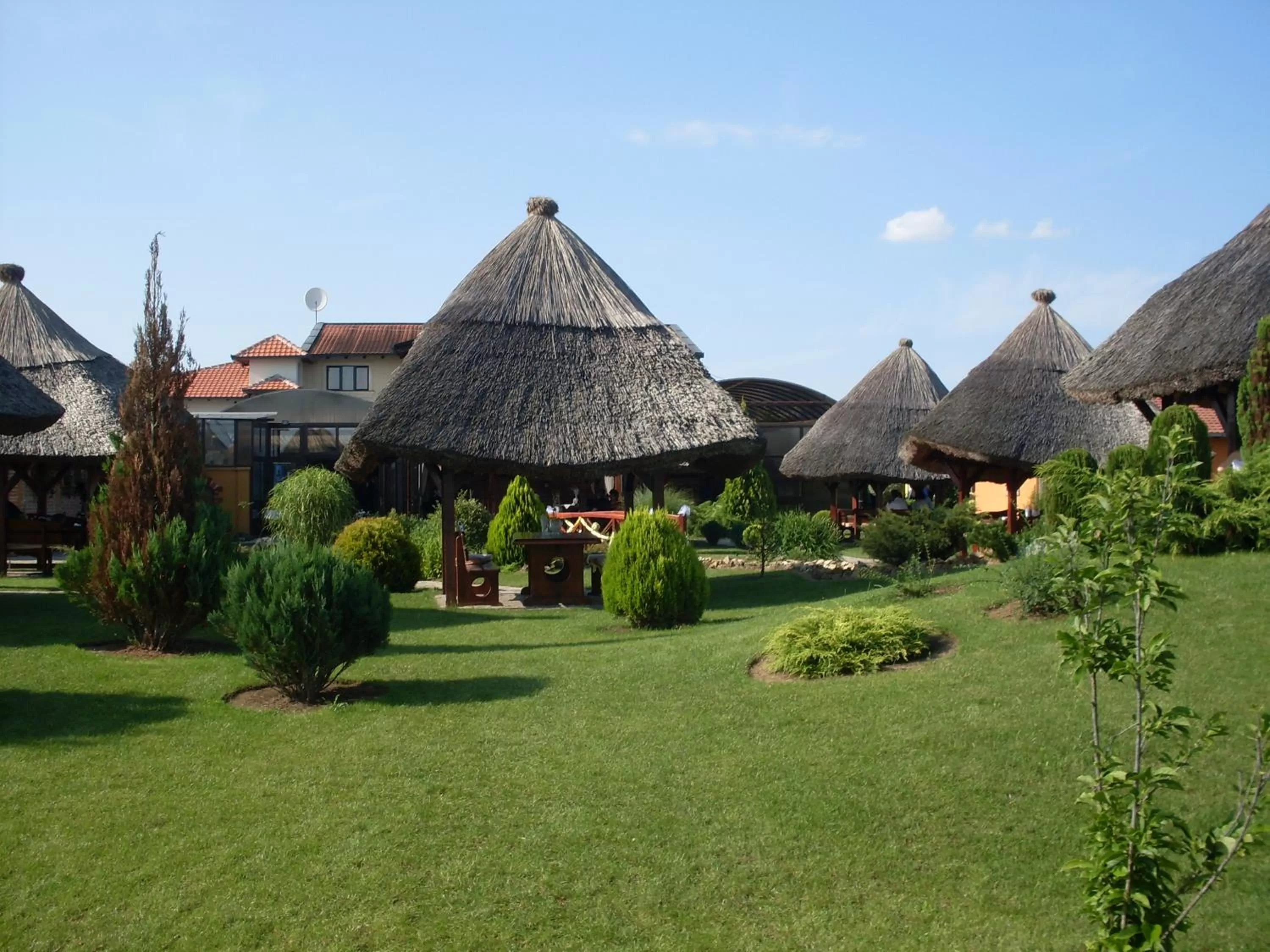 Garden in S Club Resort Hotel Aqua Park and Spa