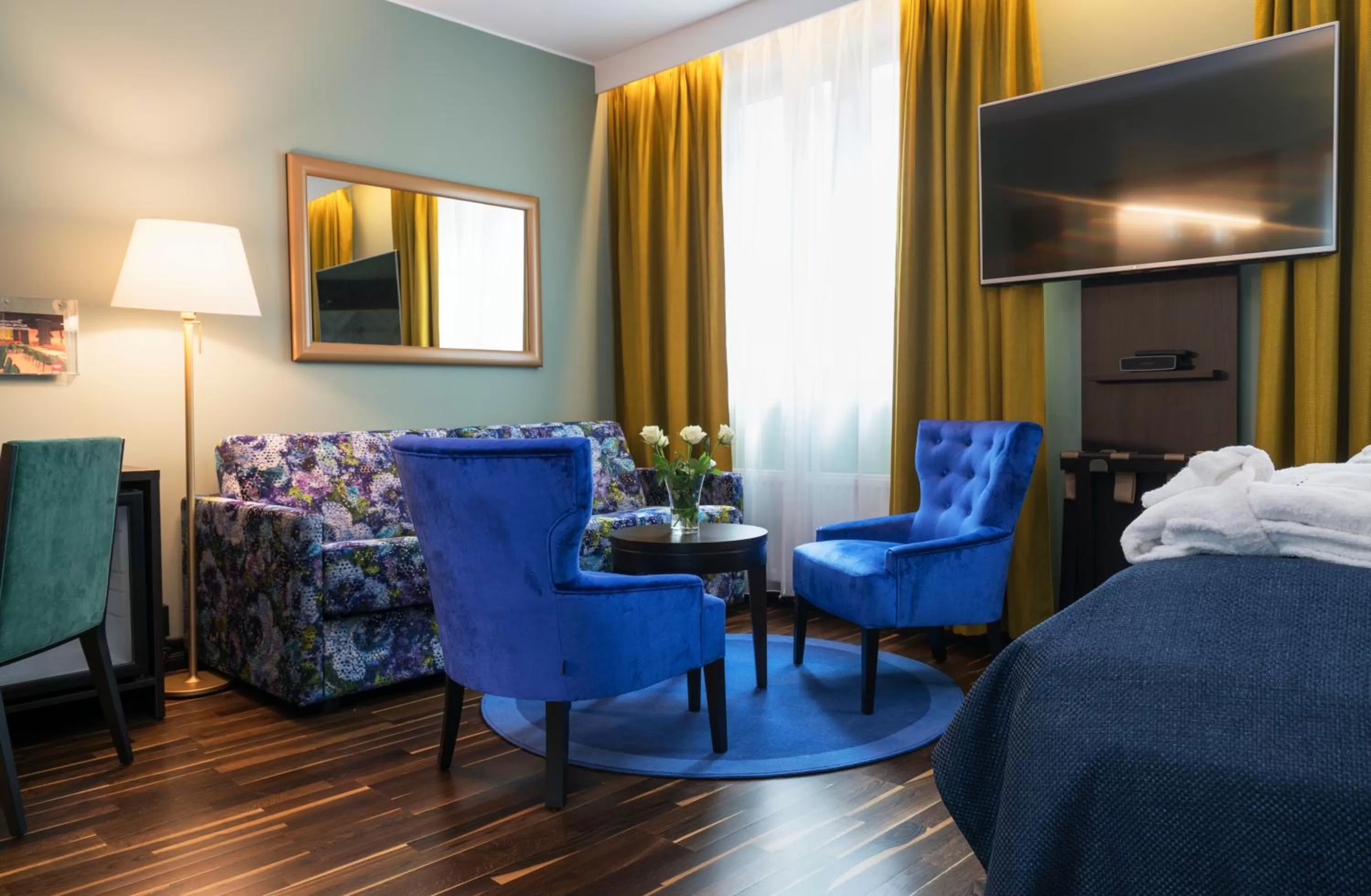 TV and multimedia, Bed in Thon Hotel Orion