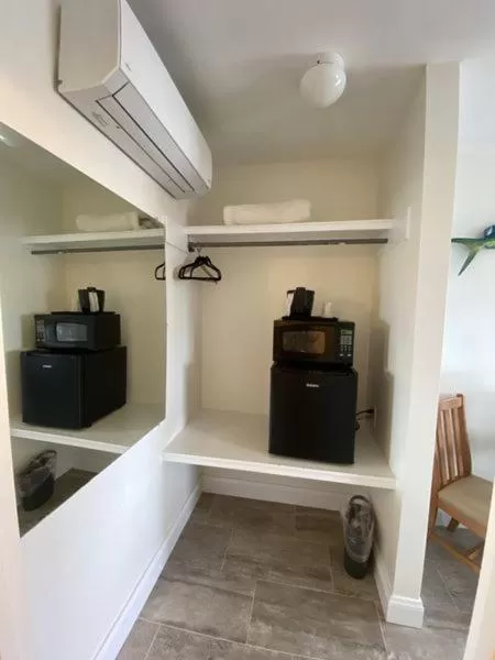 Wachapreague Inn - Motel Rooms