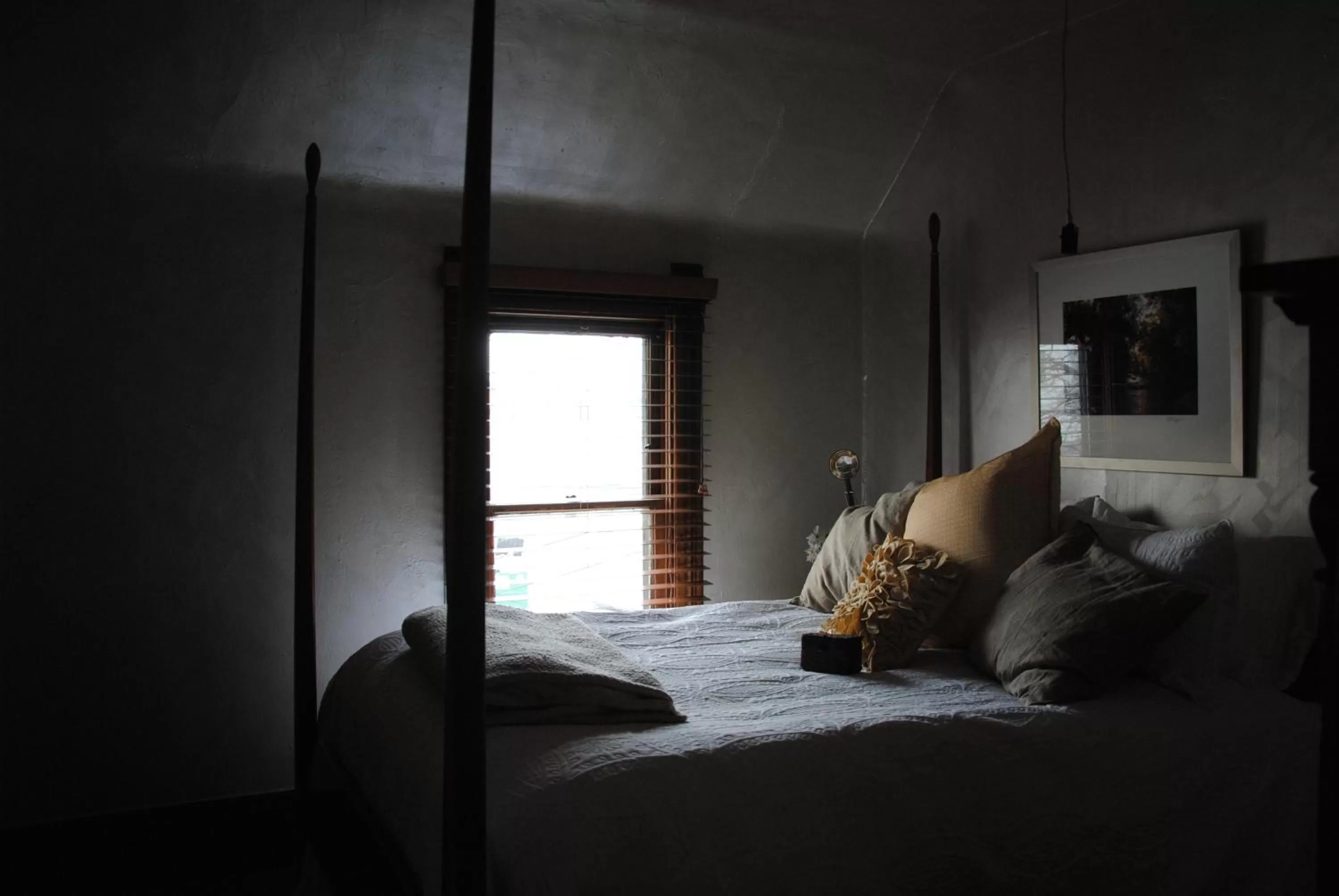 Decorative detail, Bed in Off Broadway B & B