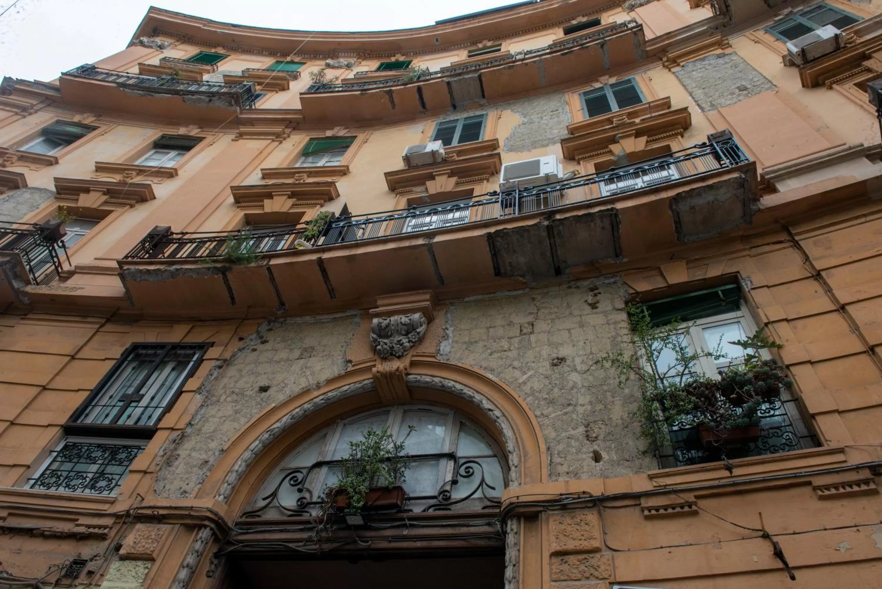 Property building in VIVI A NAPOLI