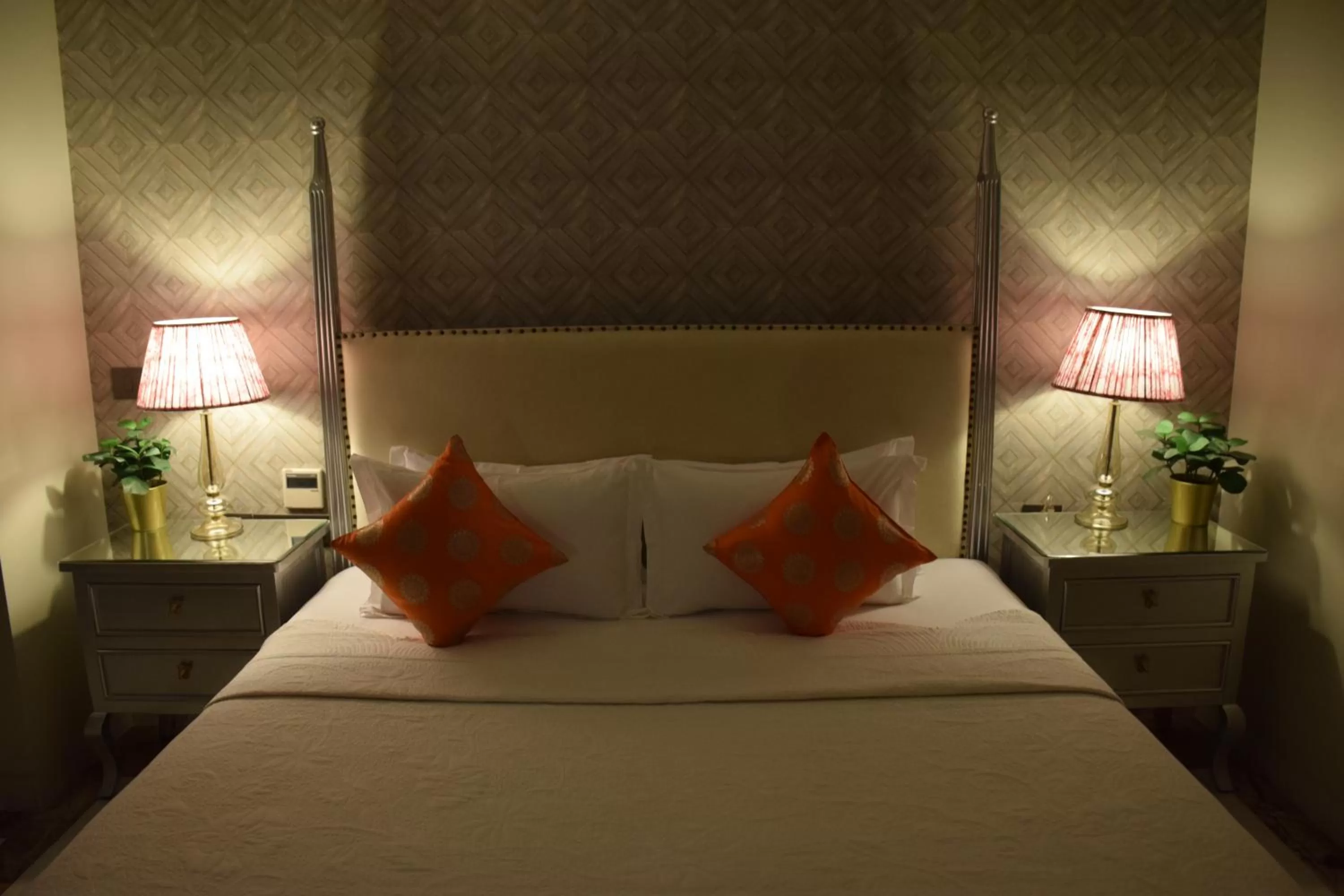 Bed in Dileep Kothi - A Royal Boutique Luxury Suites in Jaipur