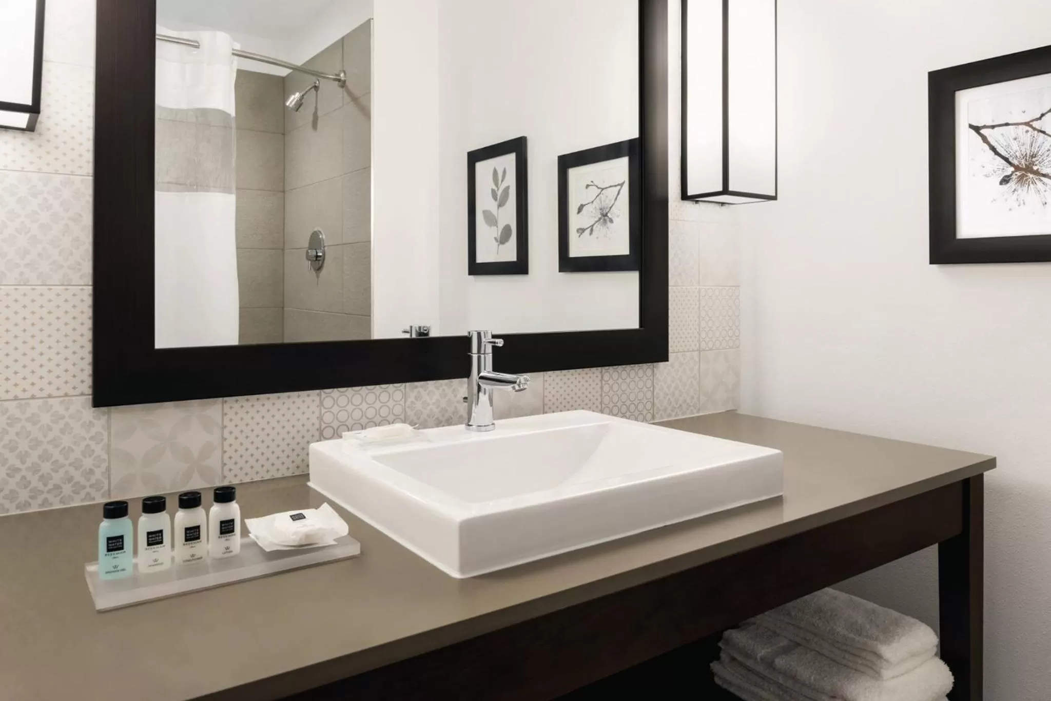 Bathroom in Country Inn & Suites by Radisson, Ft Atkinson, WI