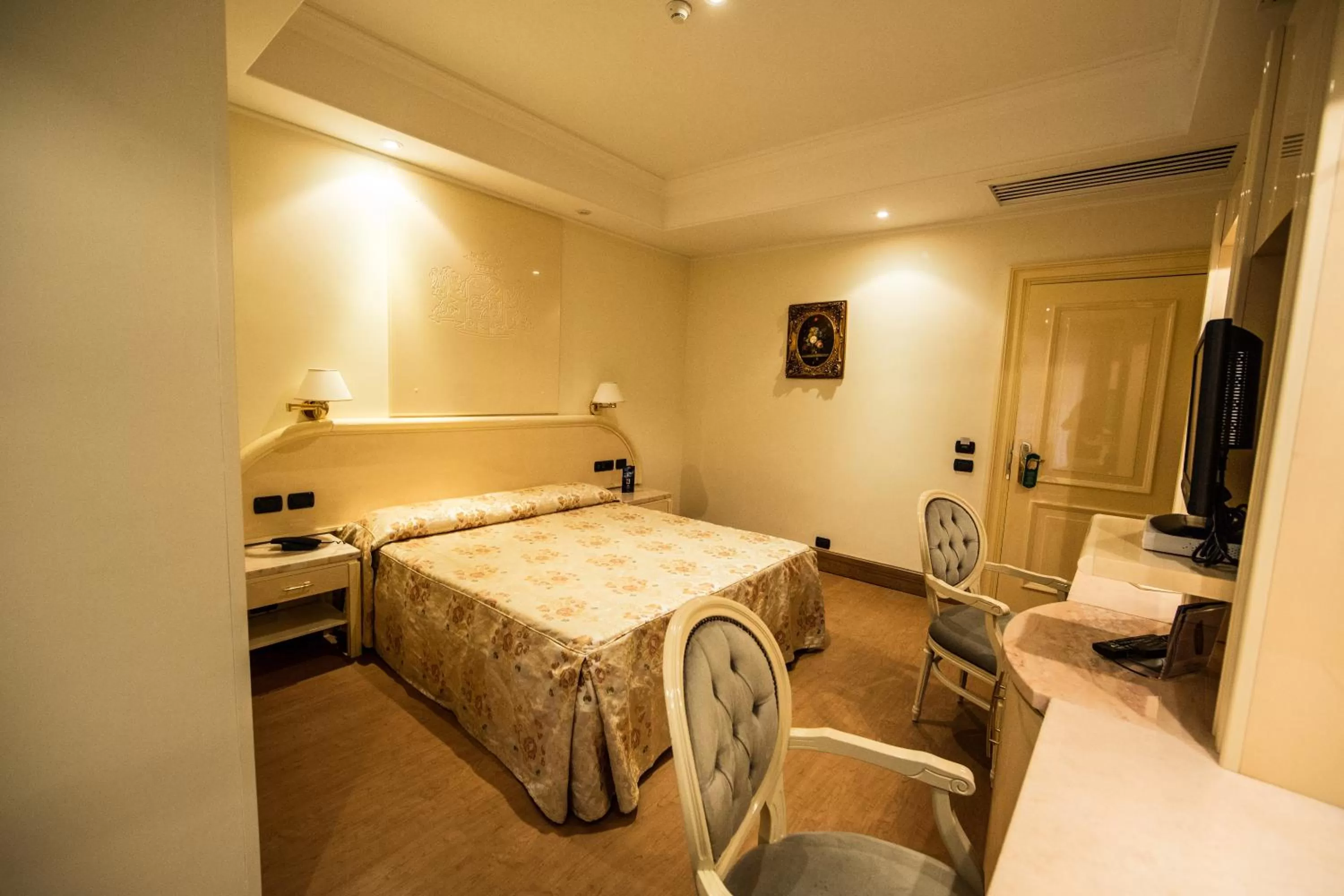 Standard Double or Twin Room in LH Hotel Domus Caesari