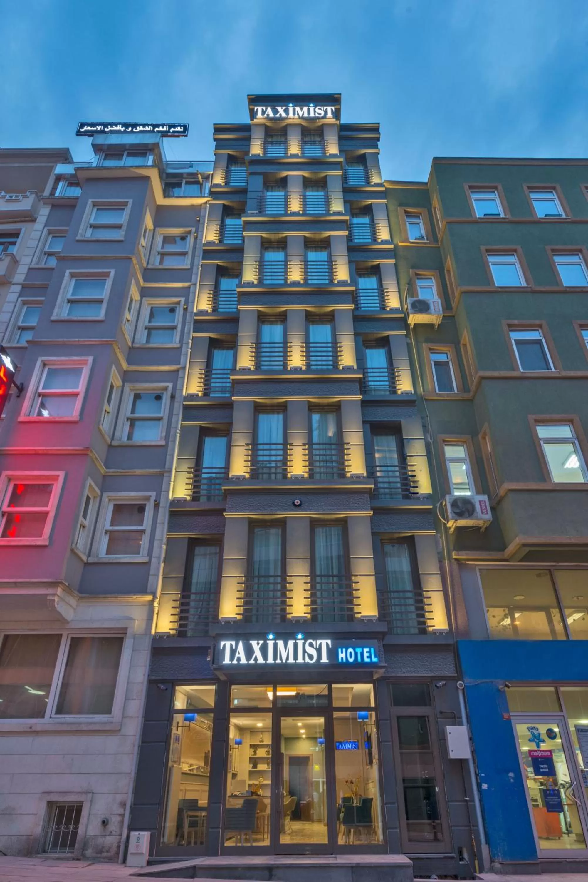 Property building in Taximist Hotel