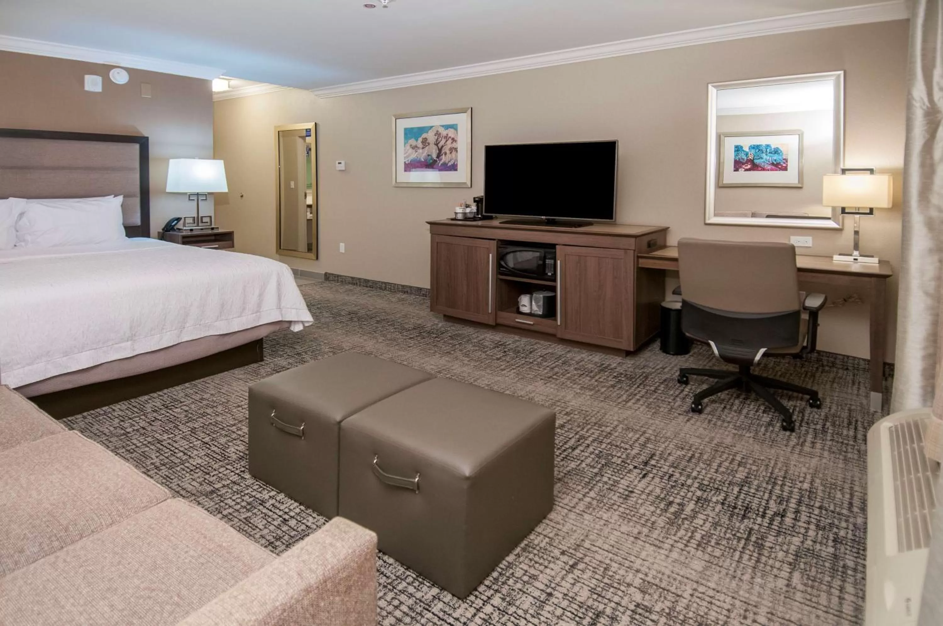 Bedroom, Bed in Hampton Inn & Suites Ridgeland