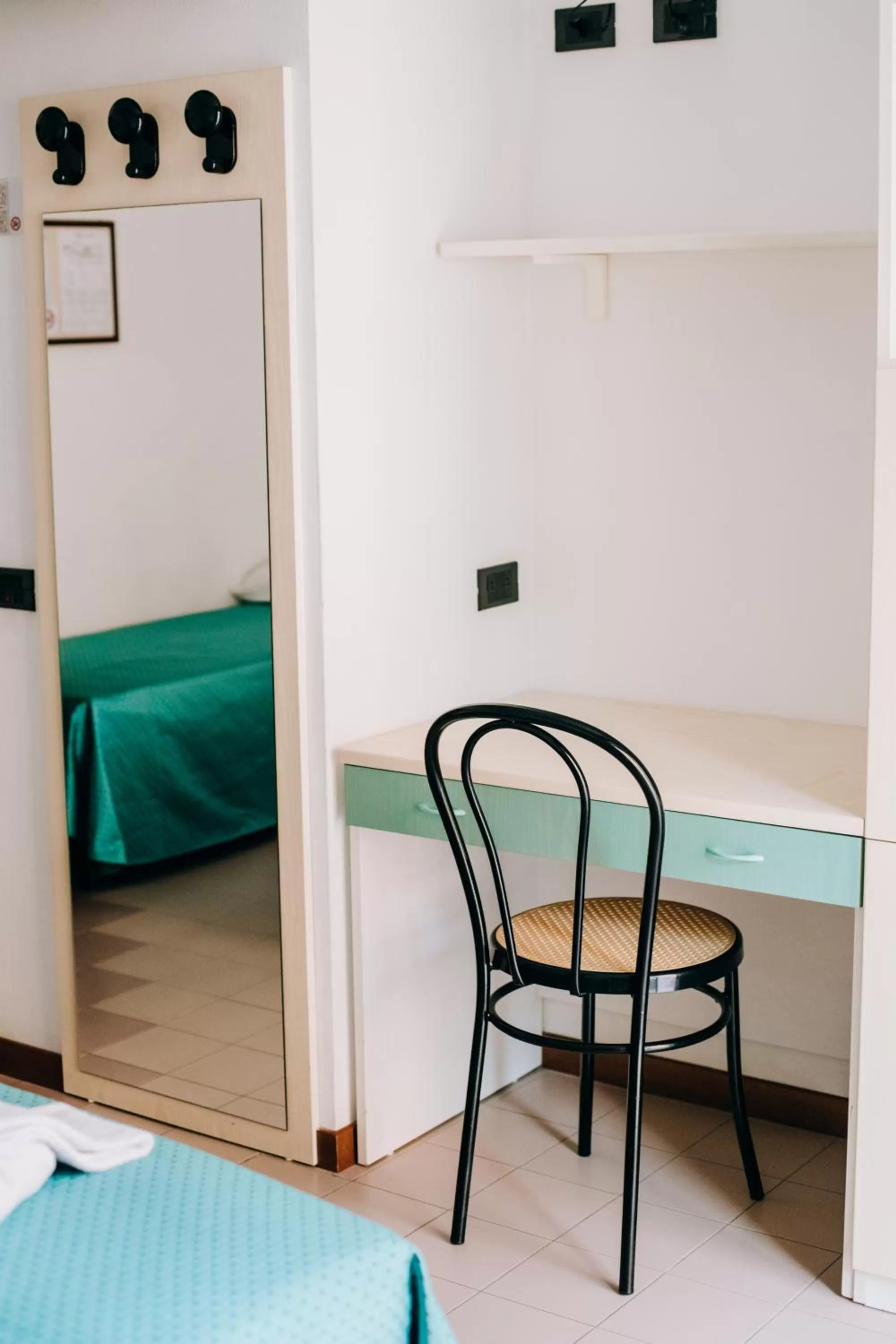 Seating area, Bed in Hotel Villa Claudia