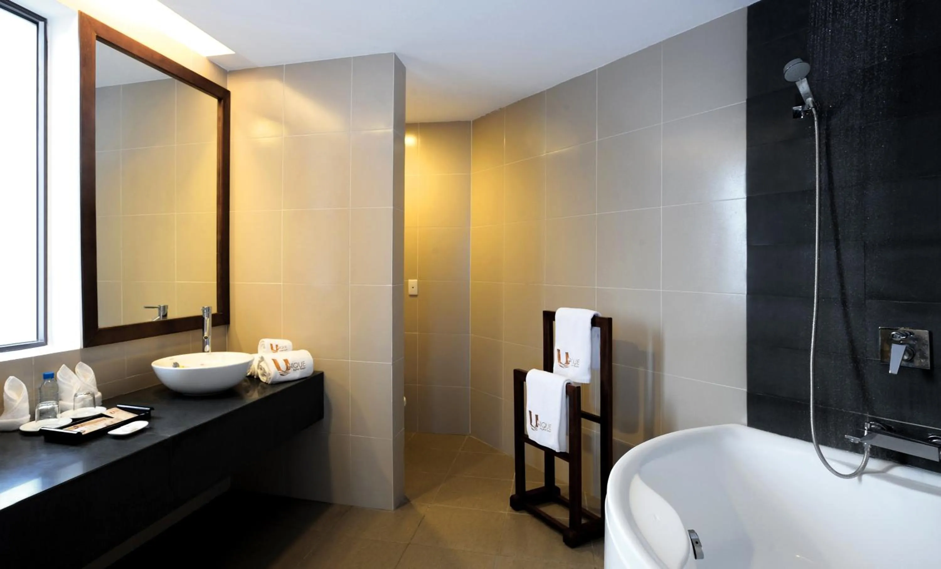 Bathroom in Unique Mui Ne Resort and Spa