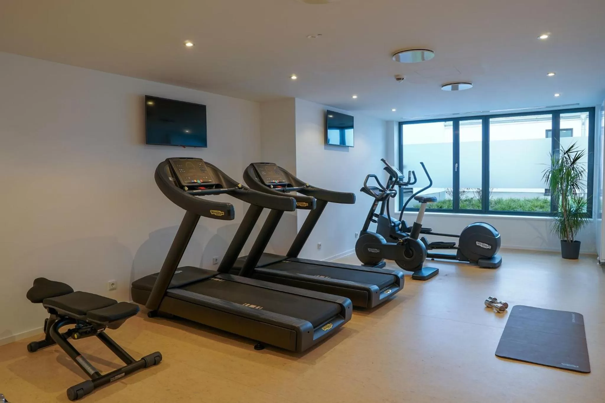 Spa and wellness centre/facilities in Holiday Inn Munich - Leuchtenbergring by IHG