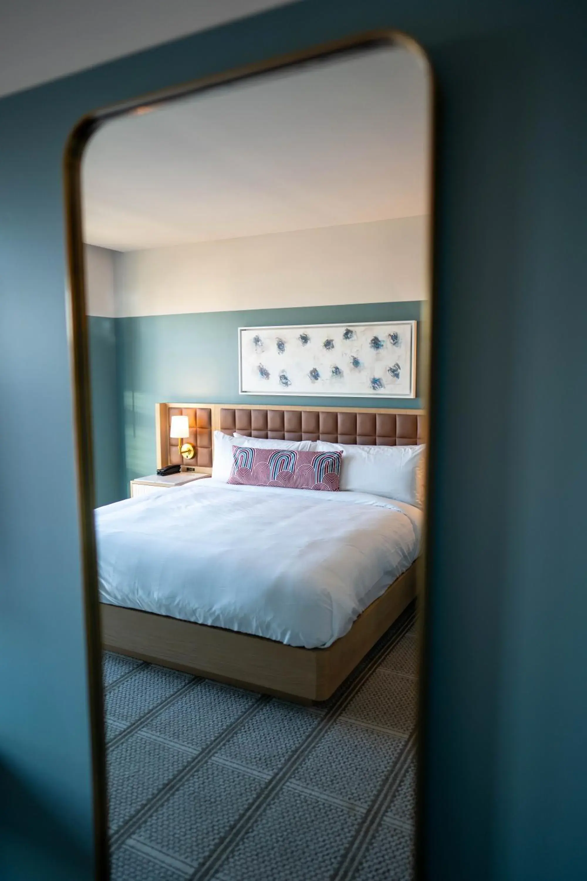 Standard King Room with City View in The Alamite, Tuscaloosa, a Tribute Portfolio Hotel Standard King Room with City View in The Alamite, Tuscaloosa, a Tribute Portfolio Hotel