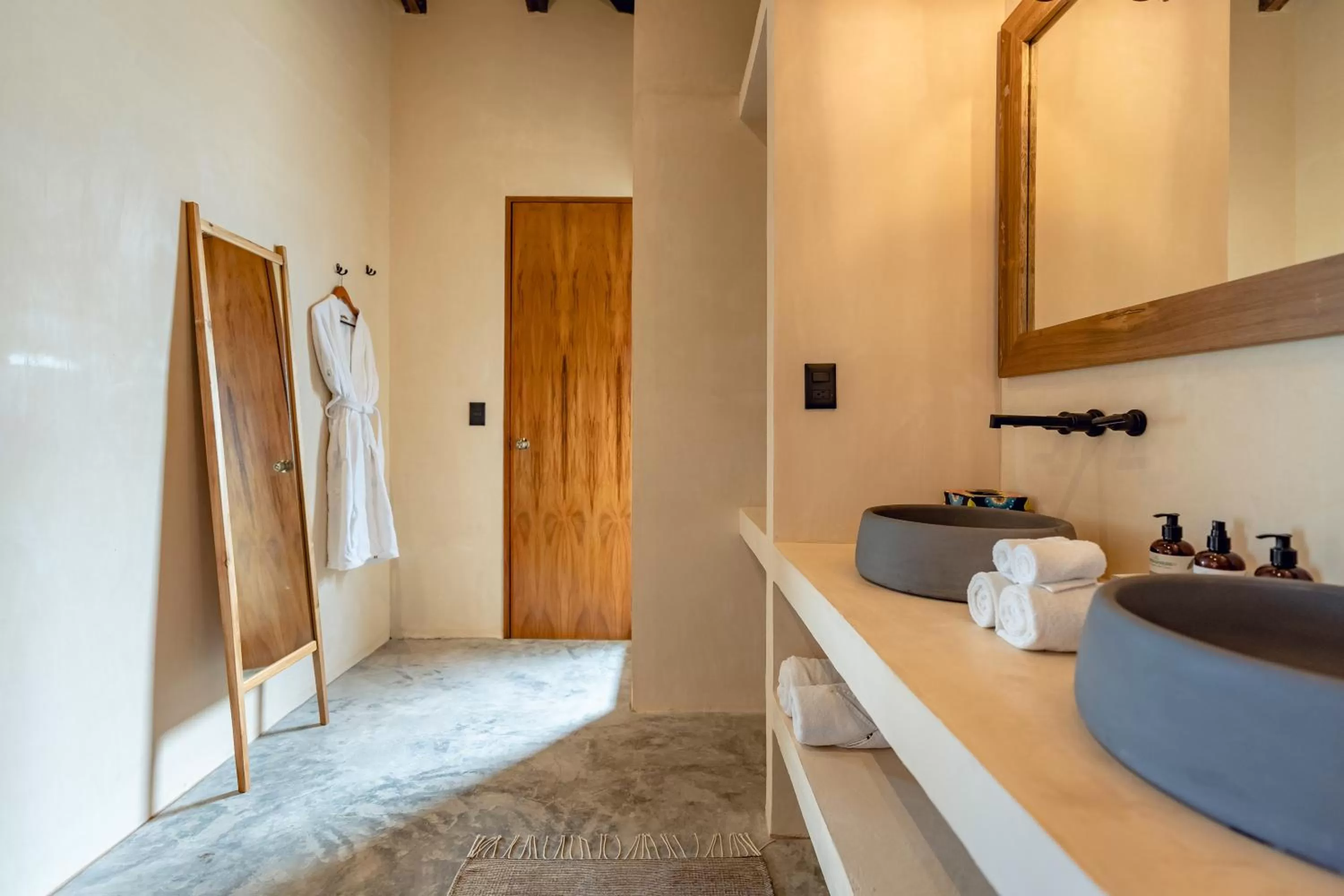 Bathroom in Villa Pescadores Tulum-Beachfront hotel by Ahau Collection