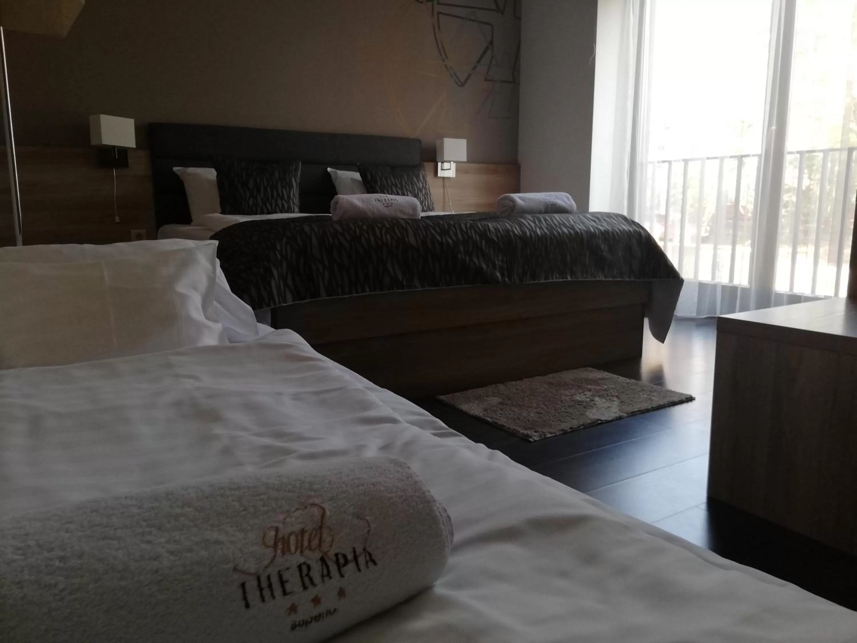 Photo of the whole room in Hotel Therapia