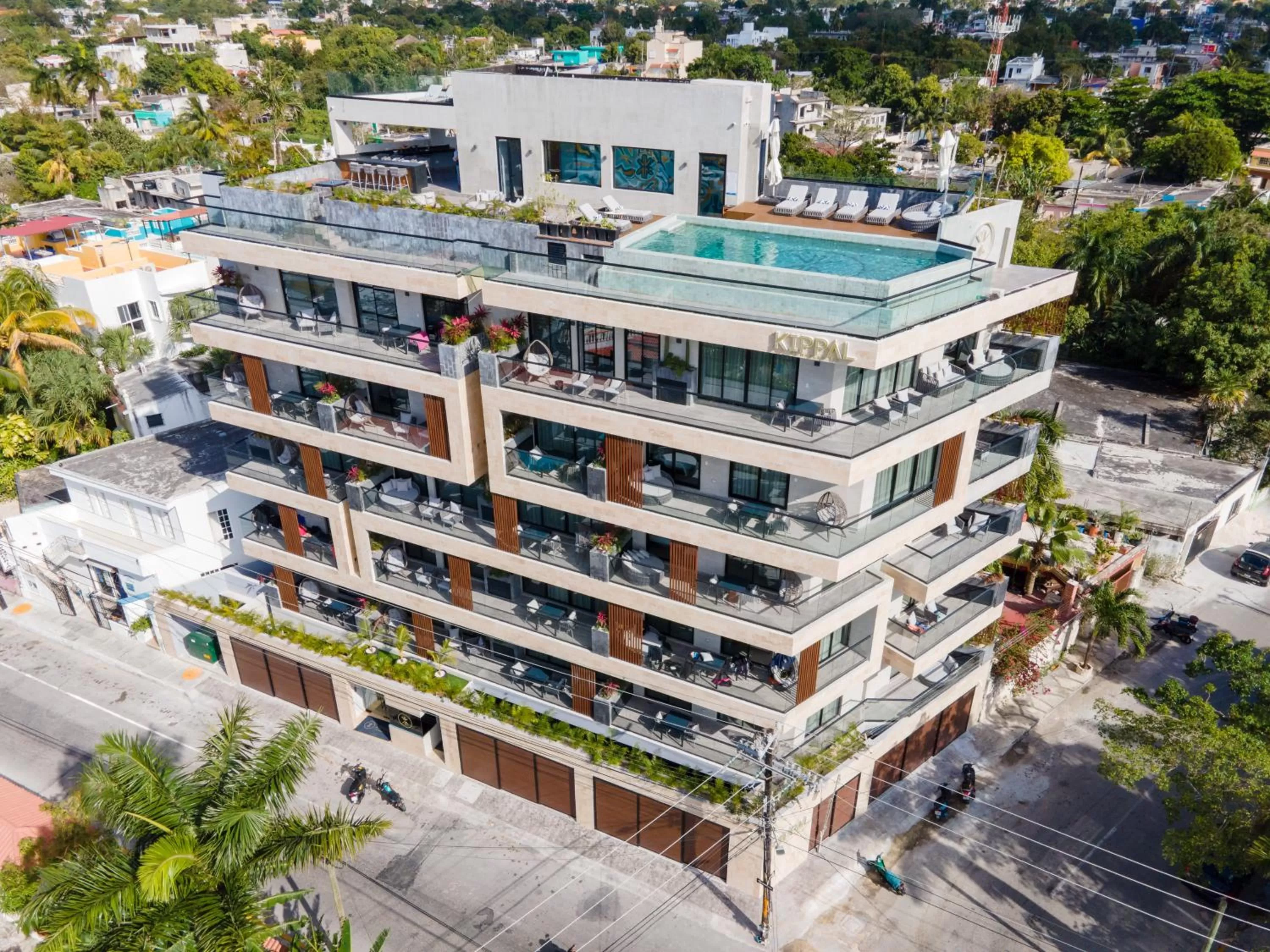 Property building in Kippal - Modern Oasis - ApartHotel