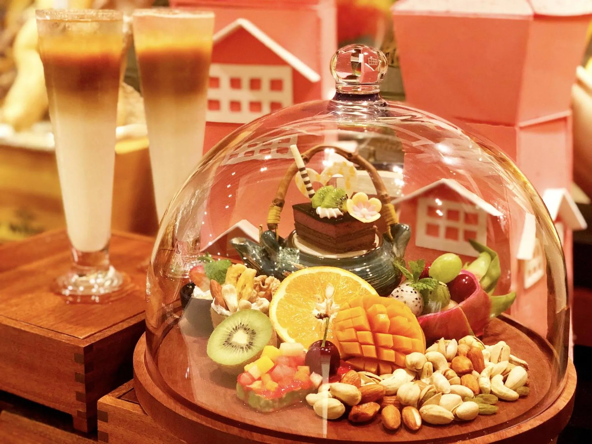 Lounge or bar in Holiday Inn Foshan Nanhai Central by IHG