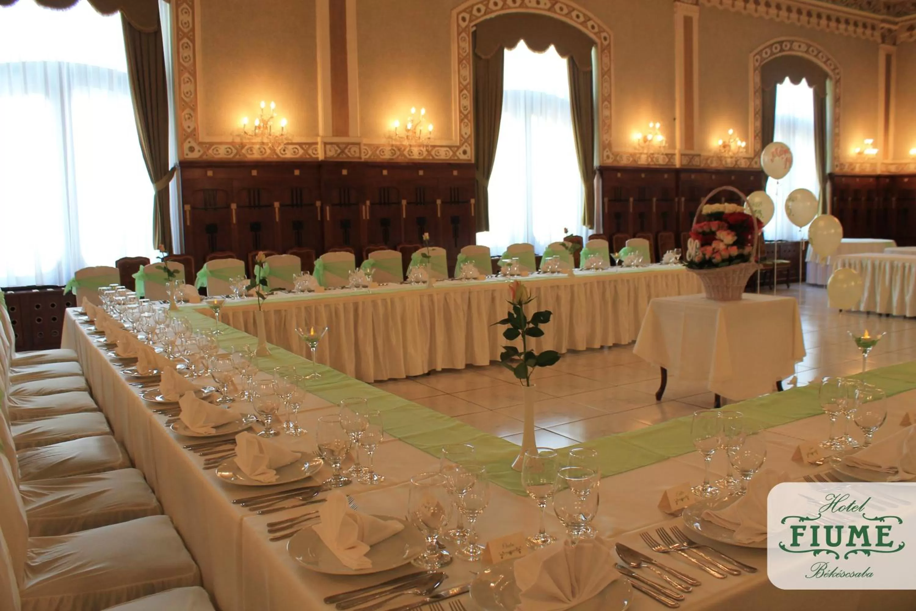 Restaurant/places to eat in Fiume Hotel