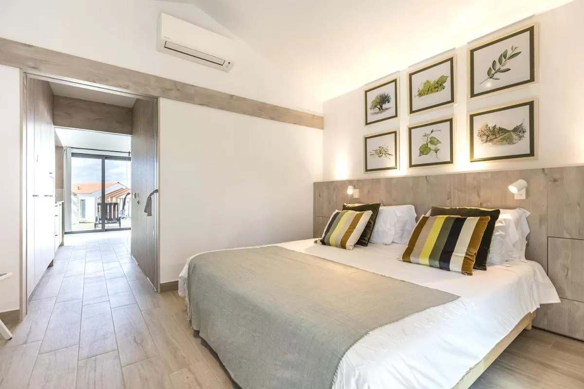 Bed in Real Abadia, Congress & Spa Hotel