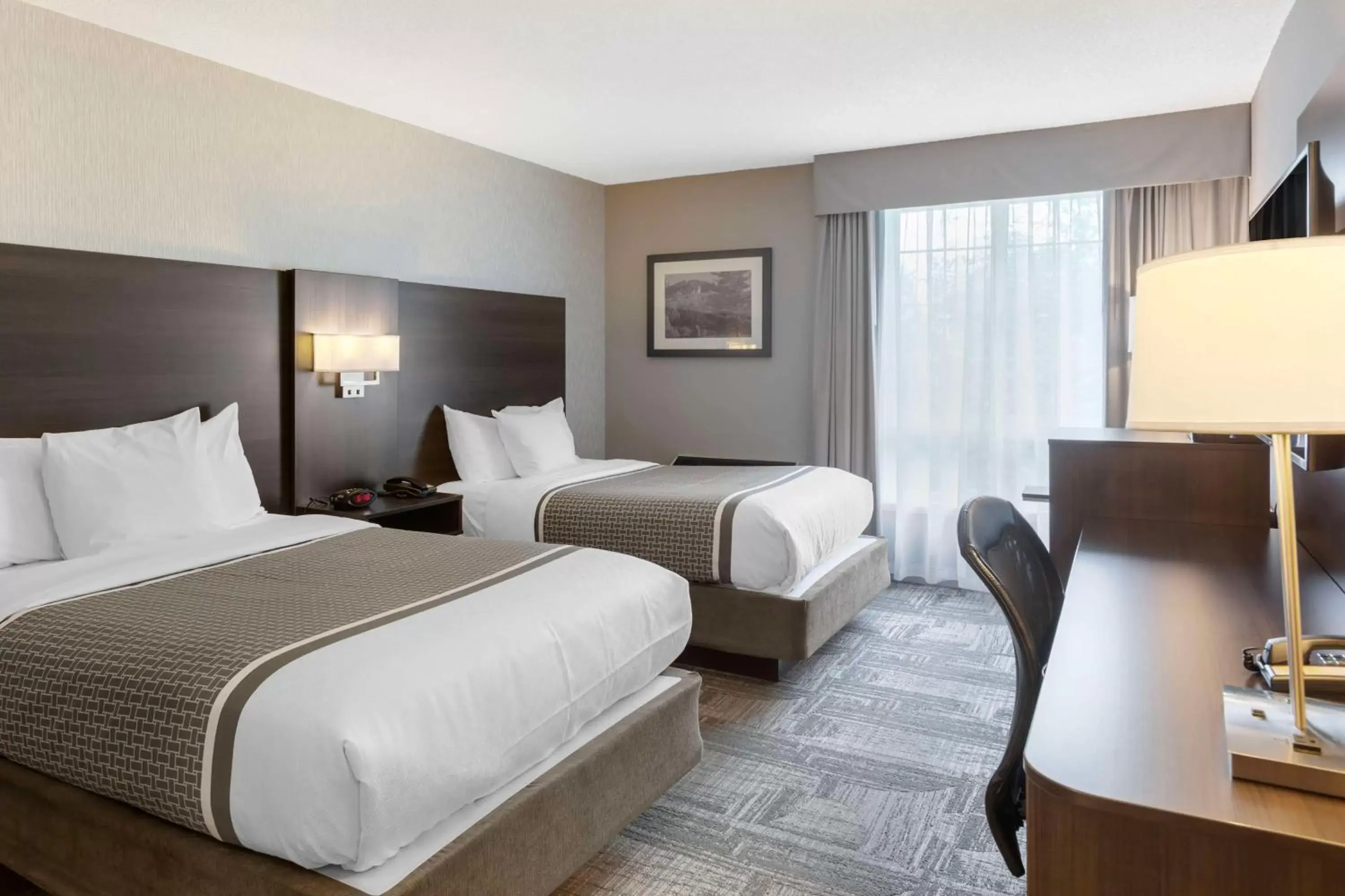 Double Room with Two Double Beds in Best Western Milton Double Room with Two Double Beds in Best Western Milton