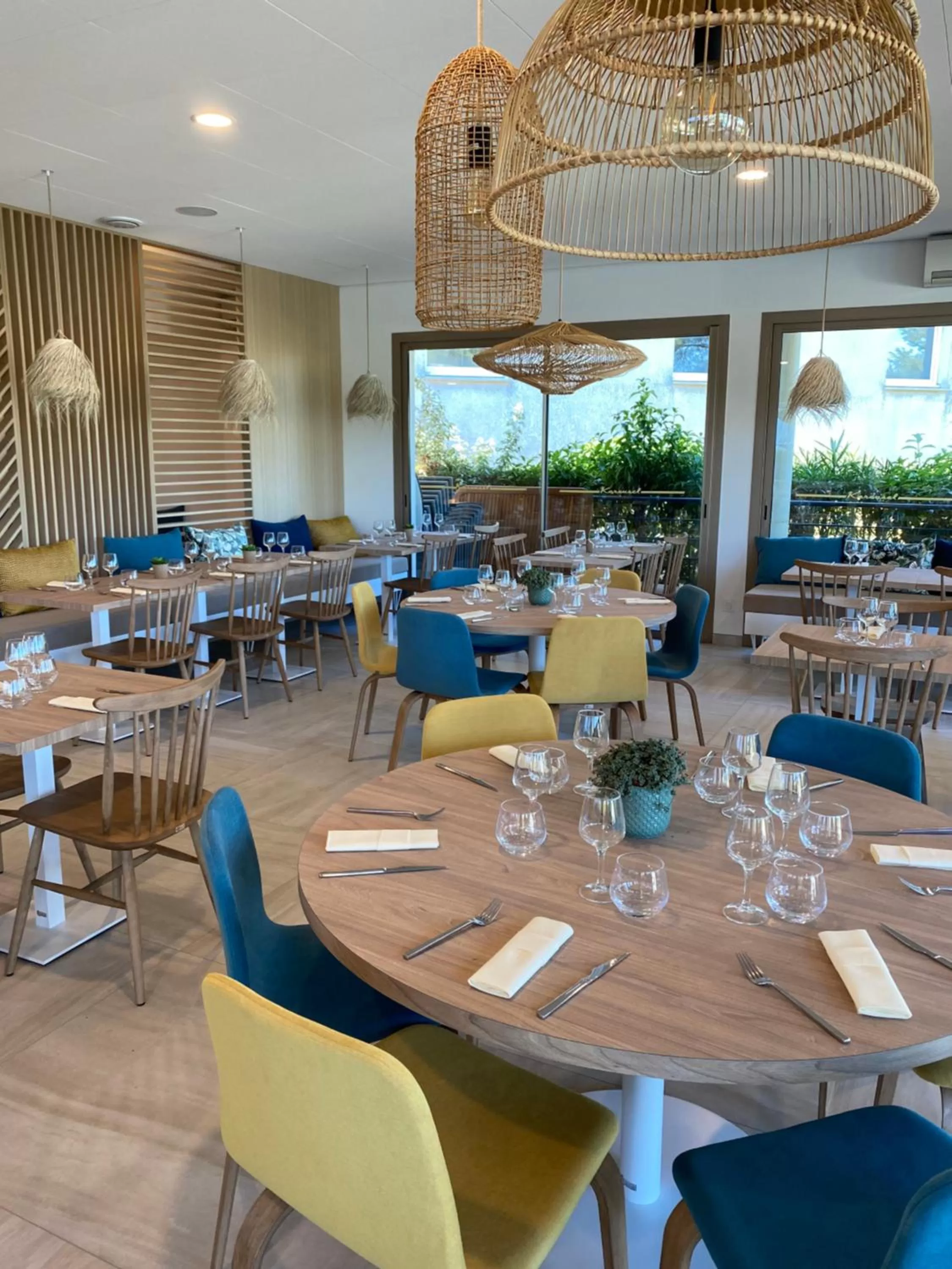 Restaurant/places to eat in Kyriad Montpellier Est - Lunel