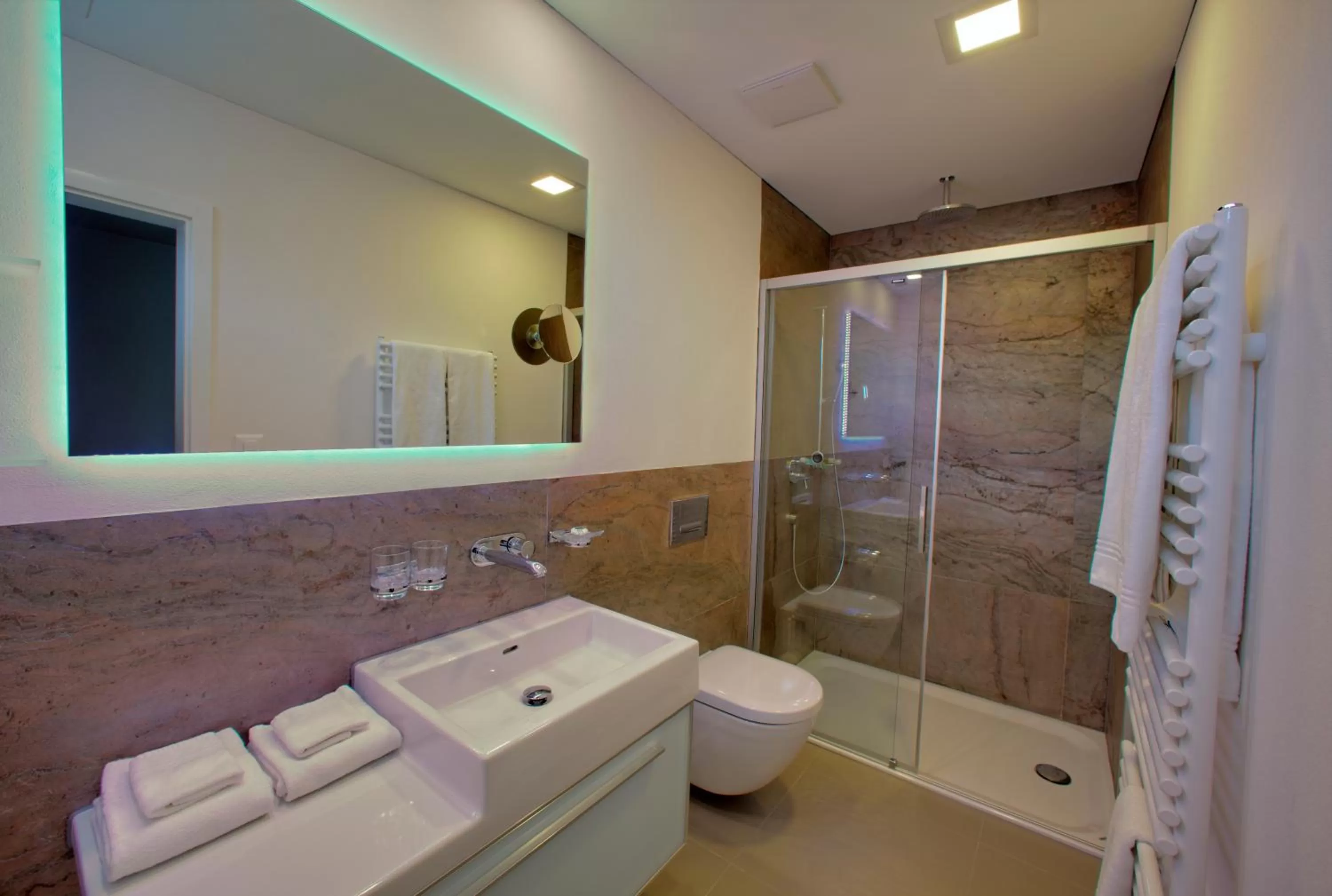 Bathroom in Boutique Hotel Bellevue