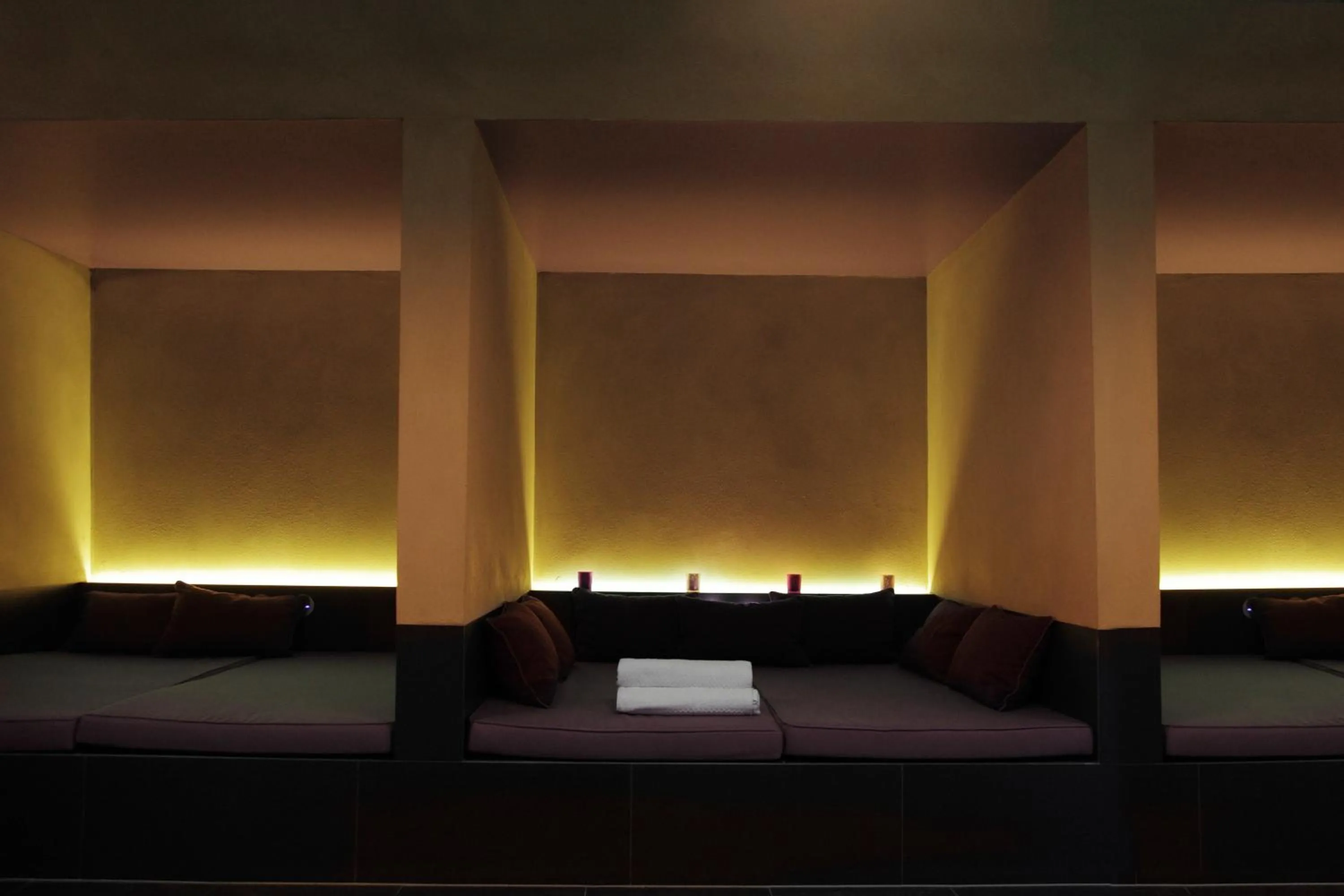 Spa and wellness centre/facilities in Domaine De La Corniche