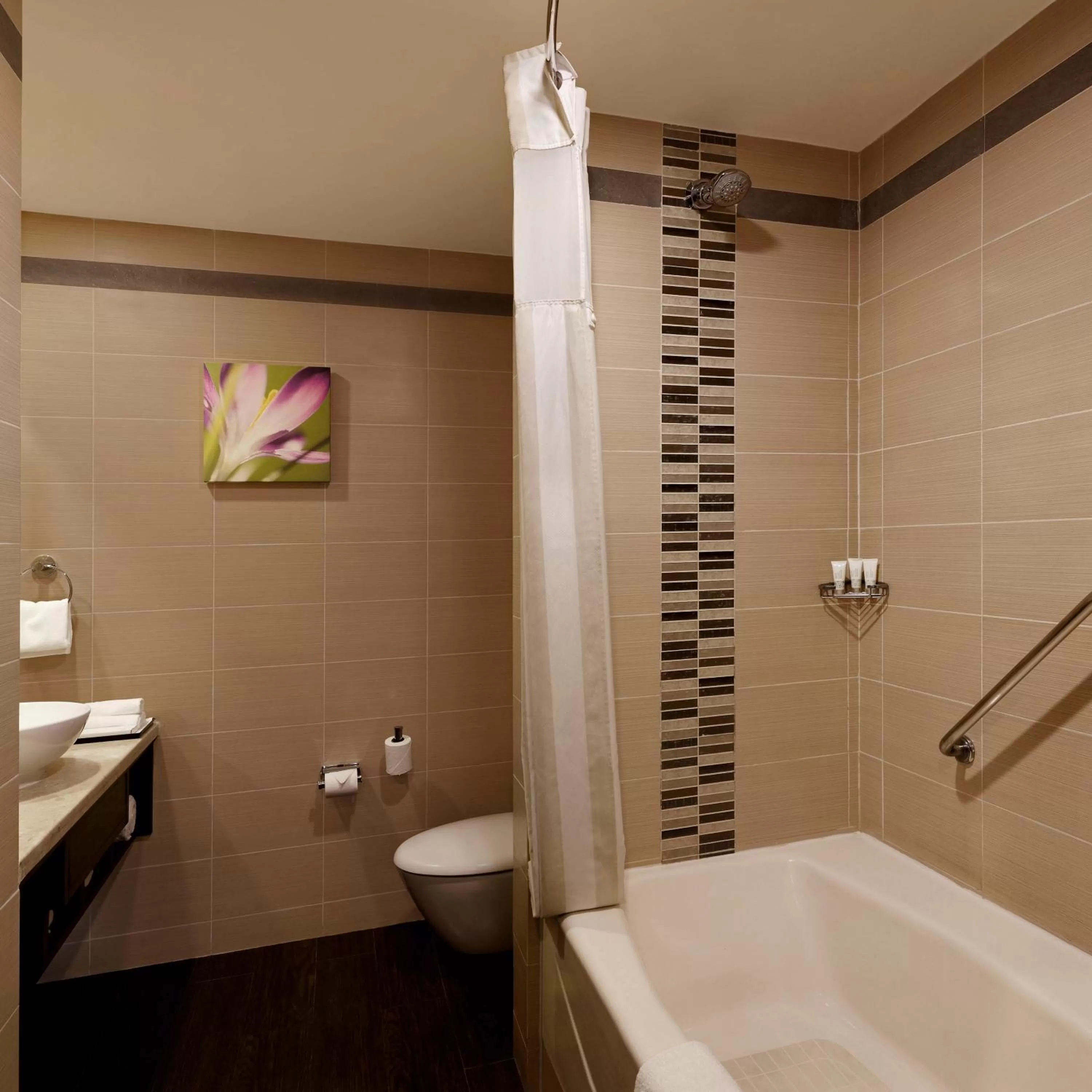 Bathroom in Hilton Garden Inn New Delhi/Saket