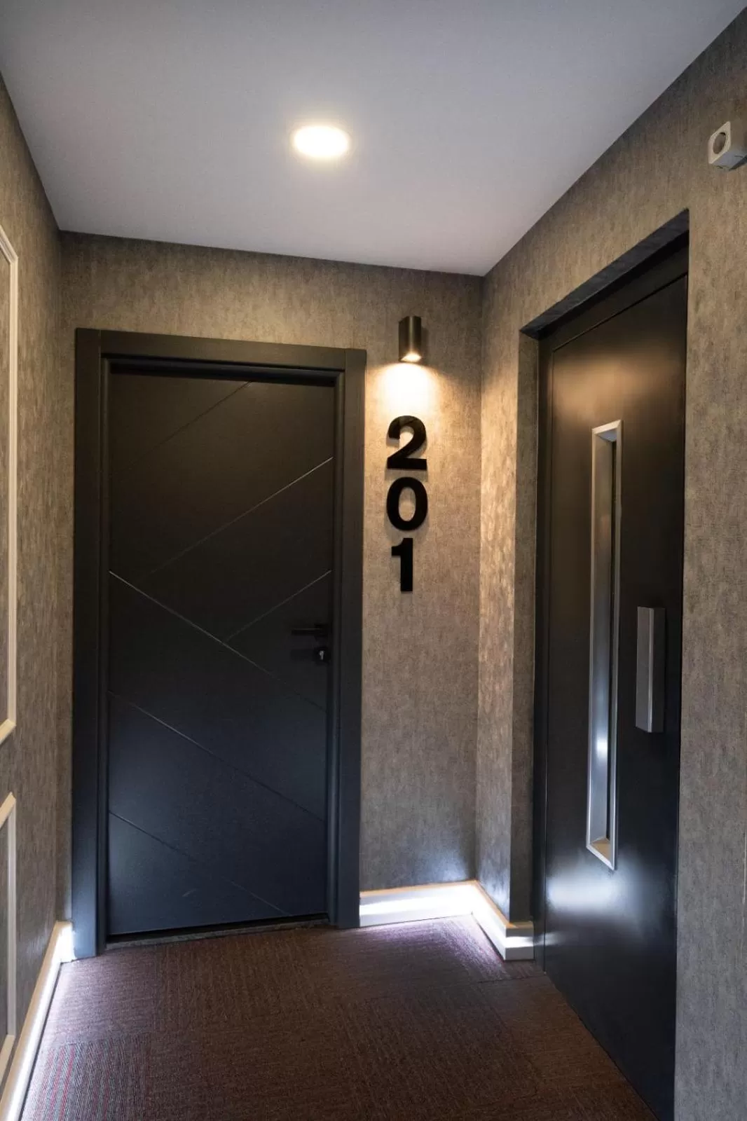 Property building in The Queen Hotel