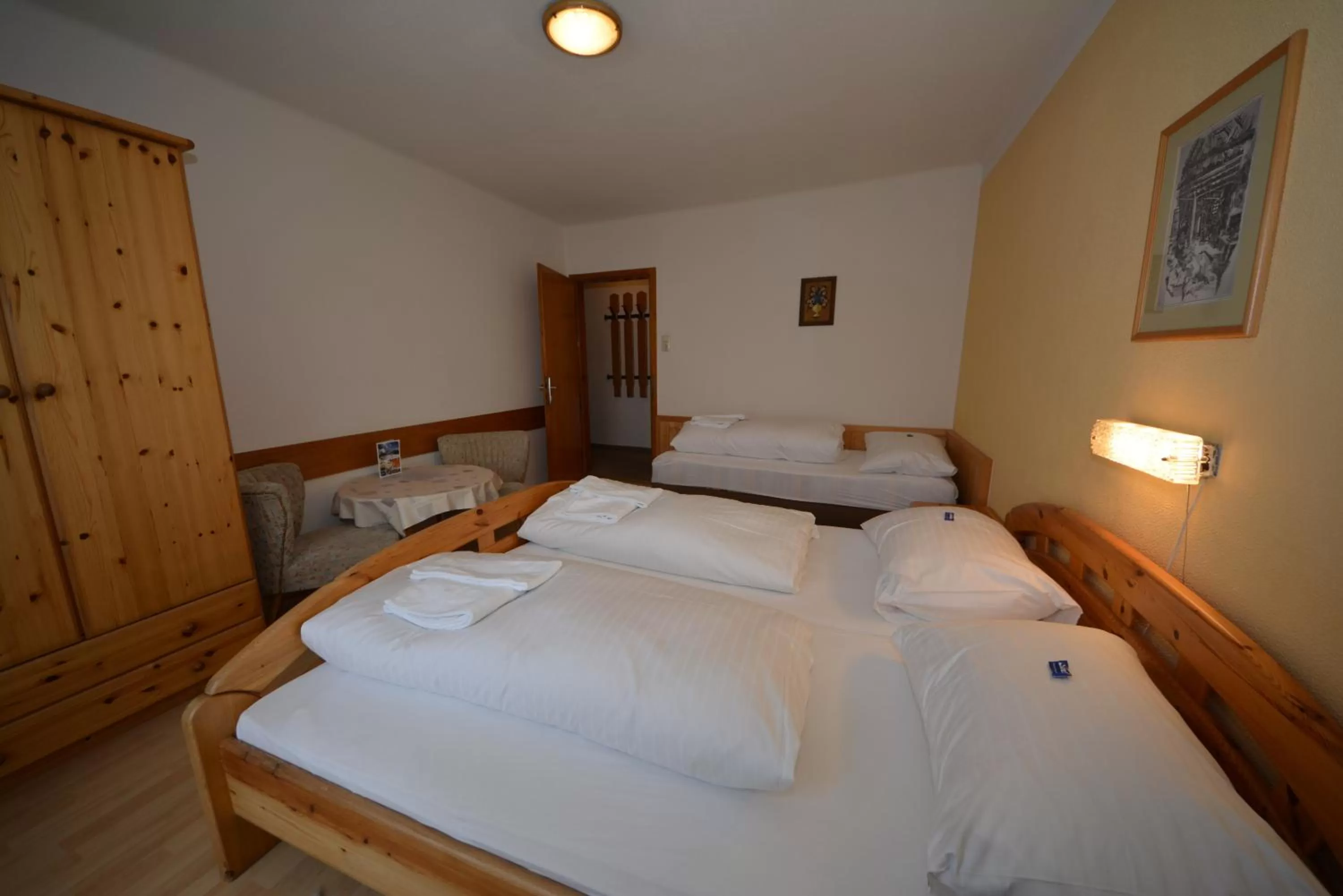 Bedroom, Bed in Haus Kleineisen by Châtel Reizen