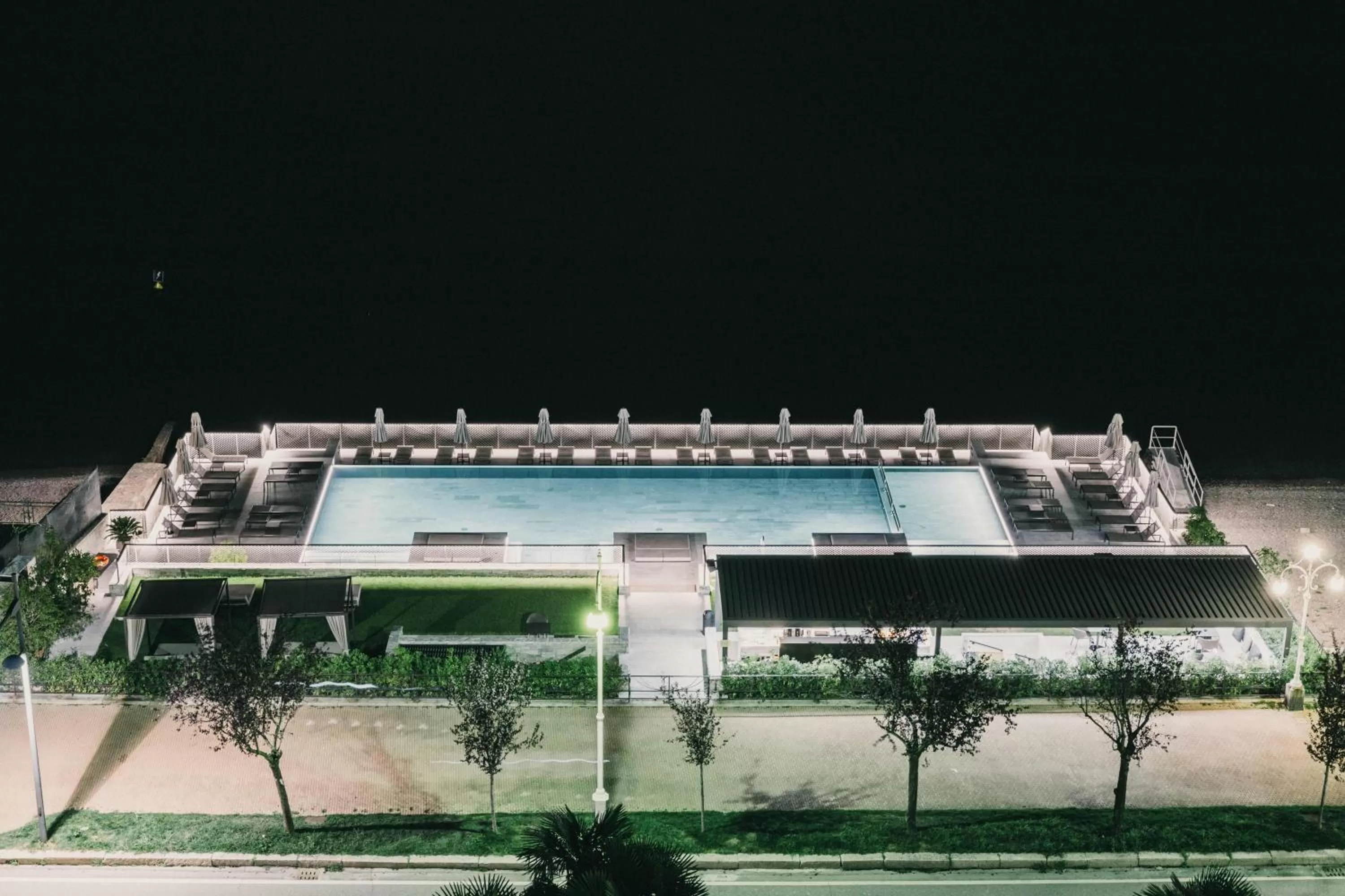 Property building in Hotel La Palma