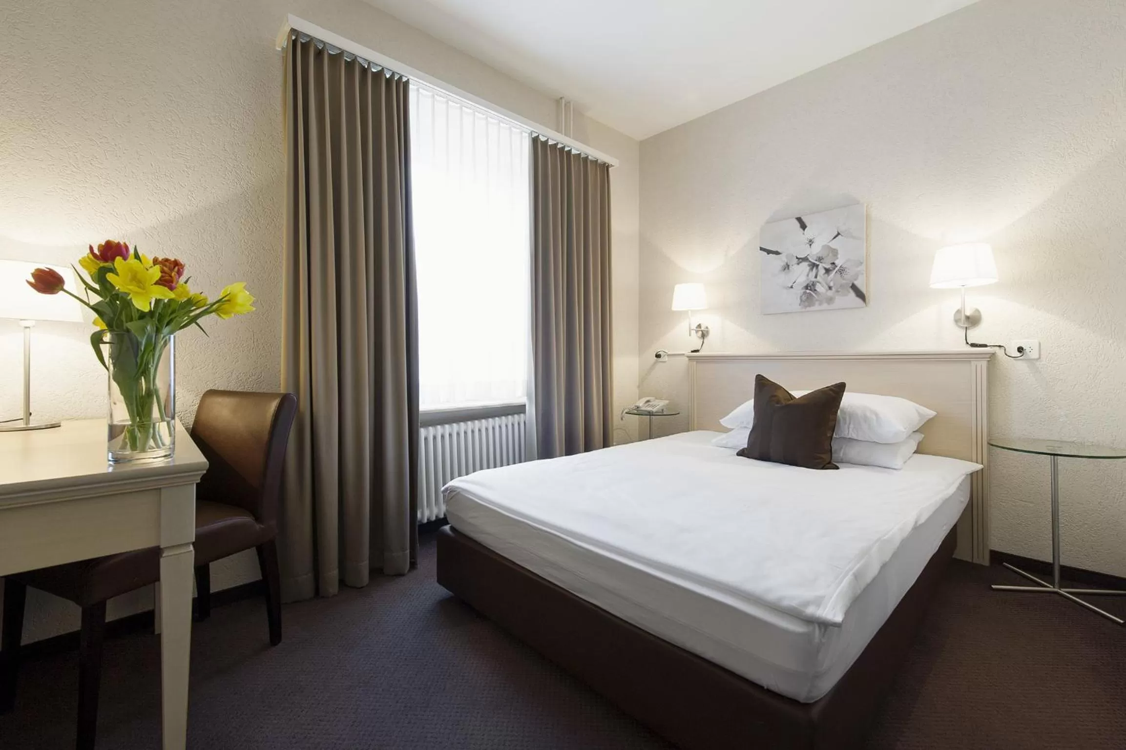 Photo of the whole room, Bed in Hotel Neufeld