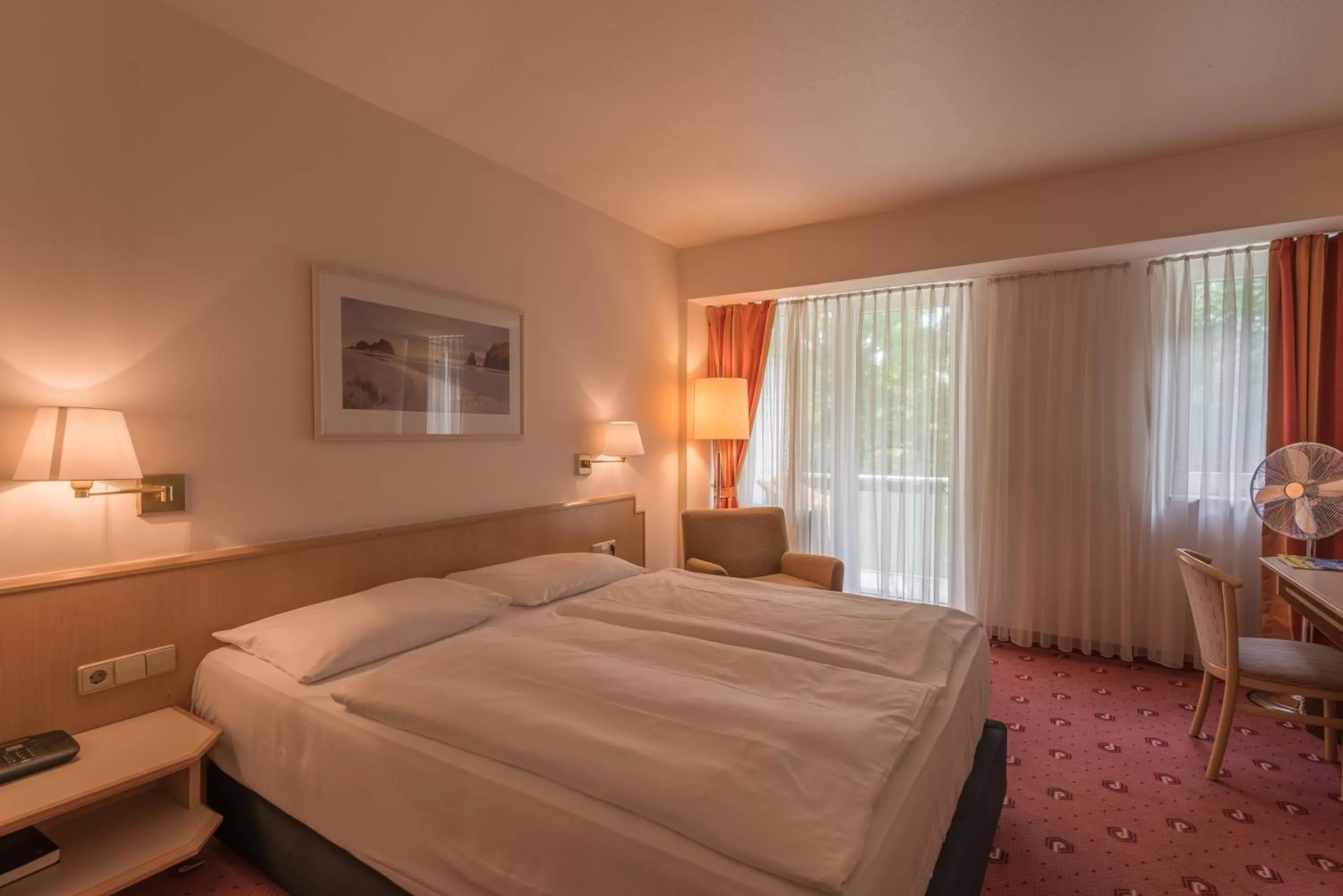 Park, Sleep & Fly Offer - Double or Twin Room in Parkhotel Frankfurt Airport