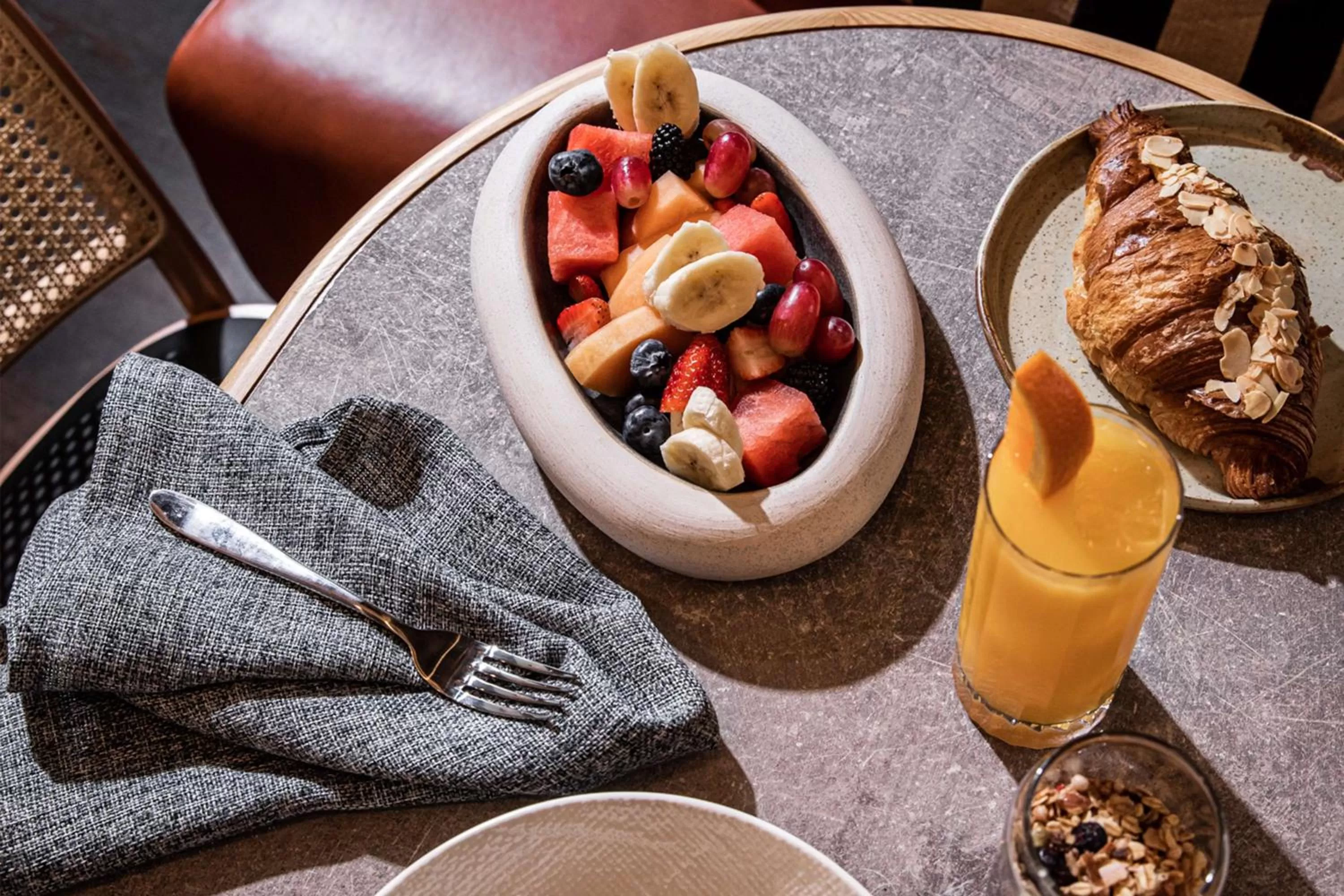 Restaurant/places to eat in QT Newcastle