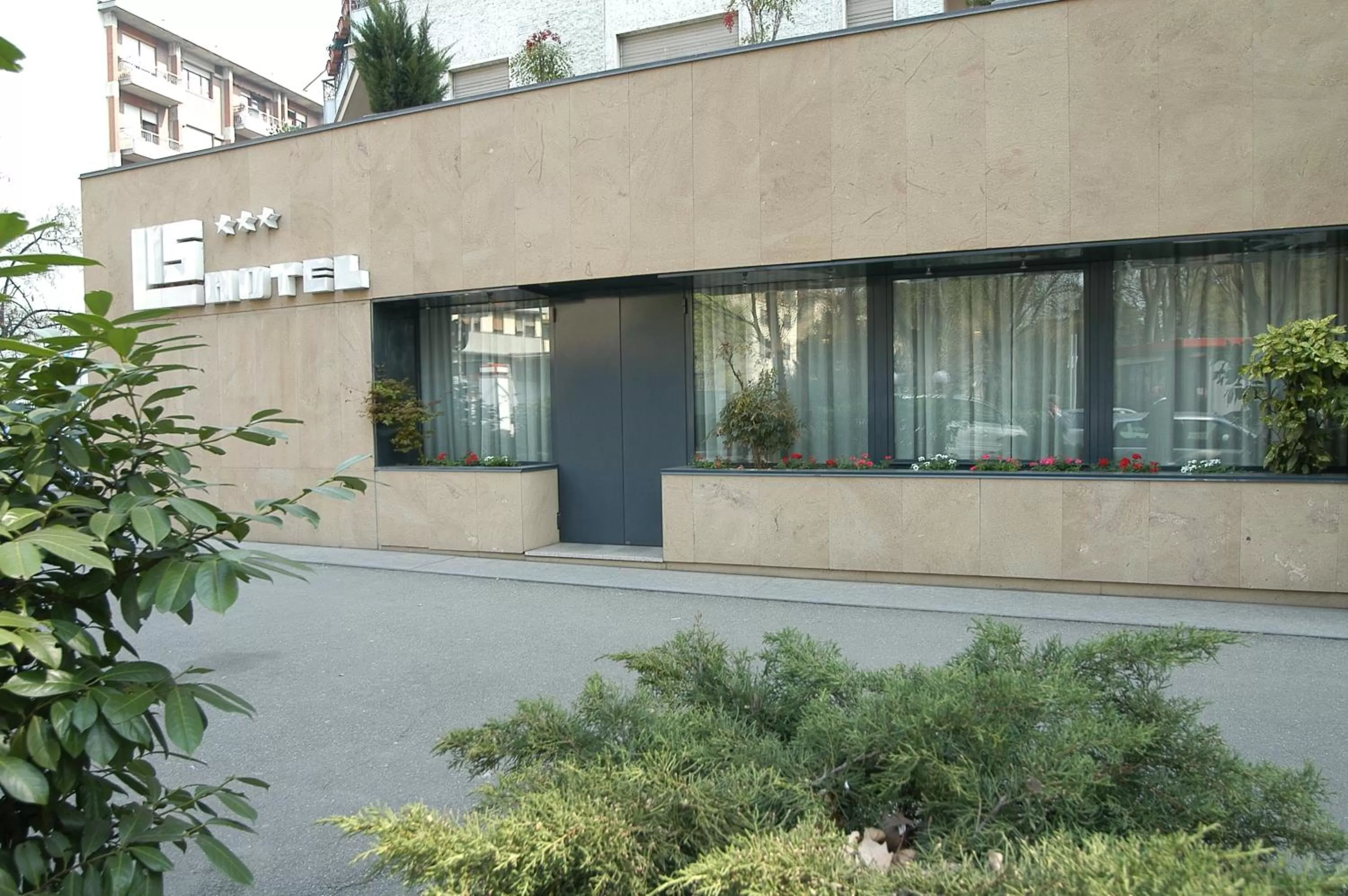 Facade/entrance in Hotel Lis