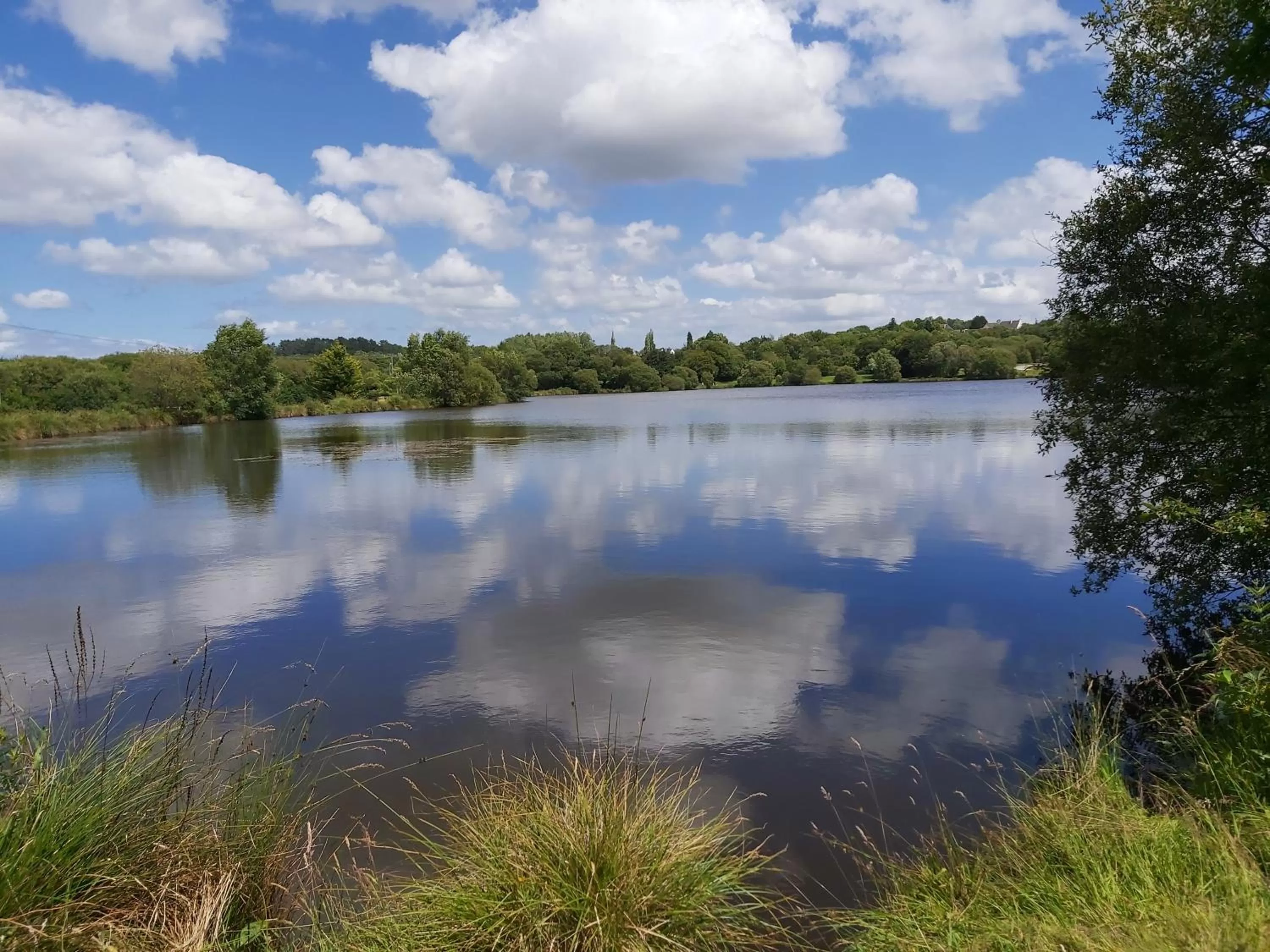 Nearby landmark, River View in LES DEUX RIVIERES - Chambres & Table d'Hôtes -