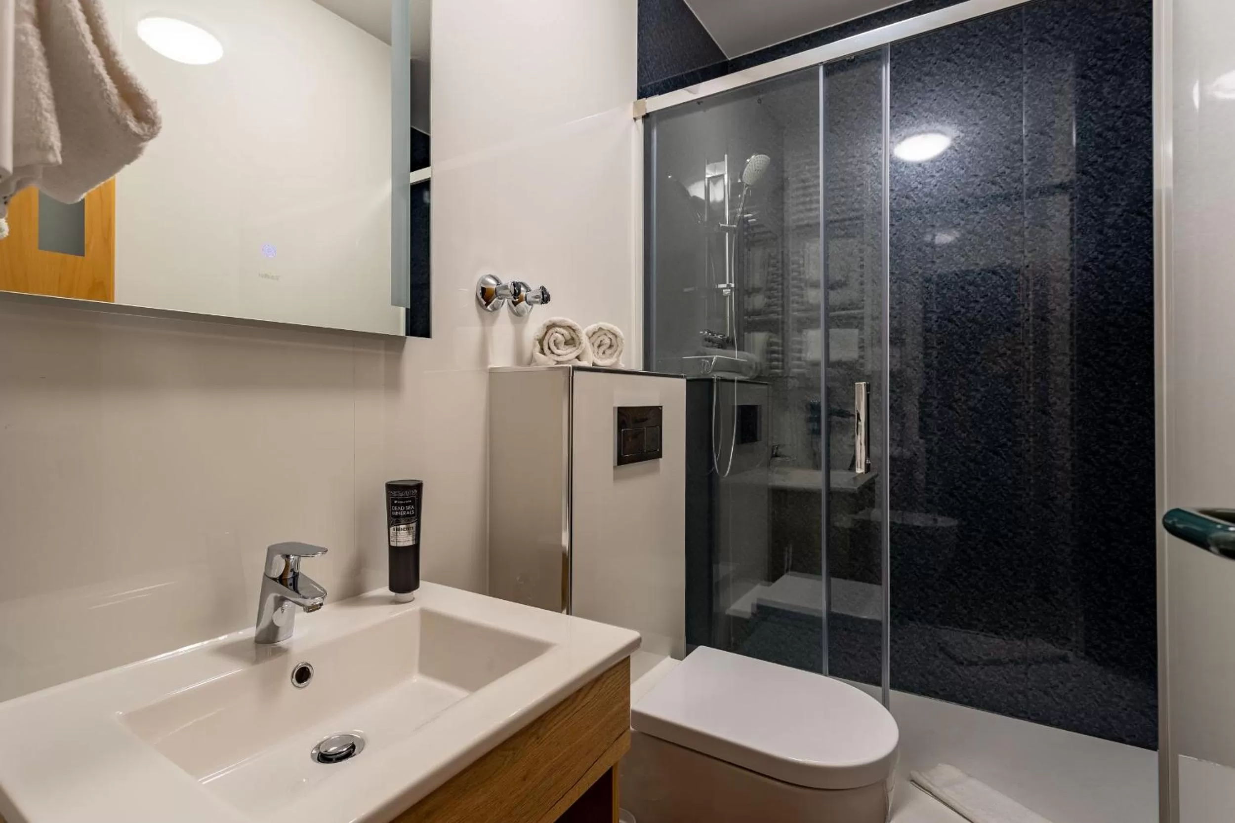 Bathroom in Waldhotel Eskeshof