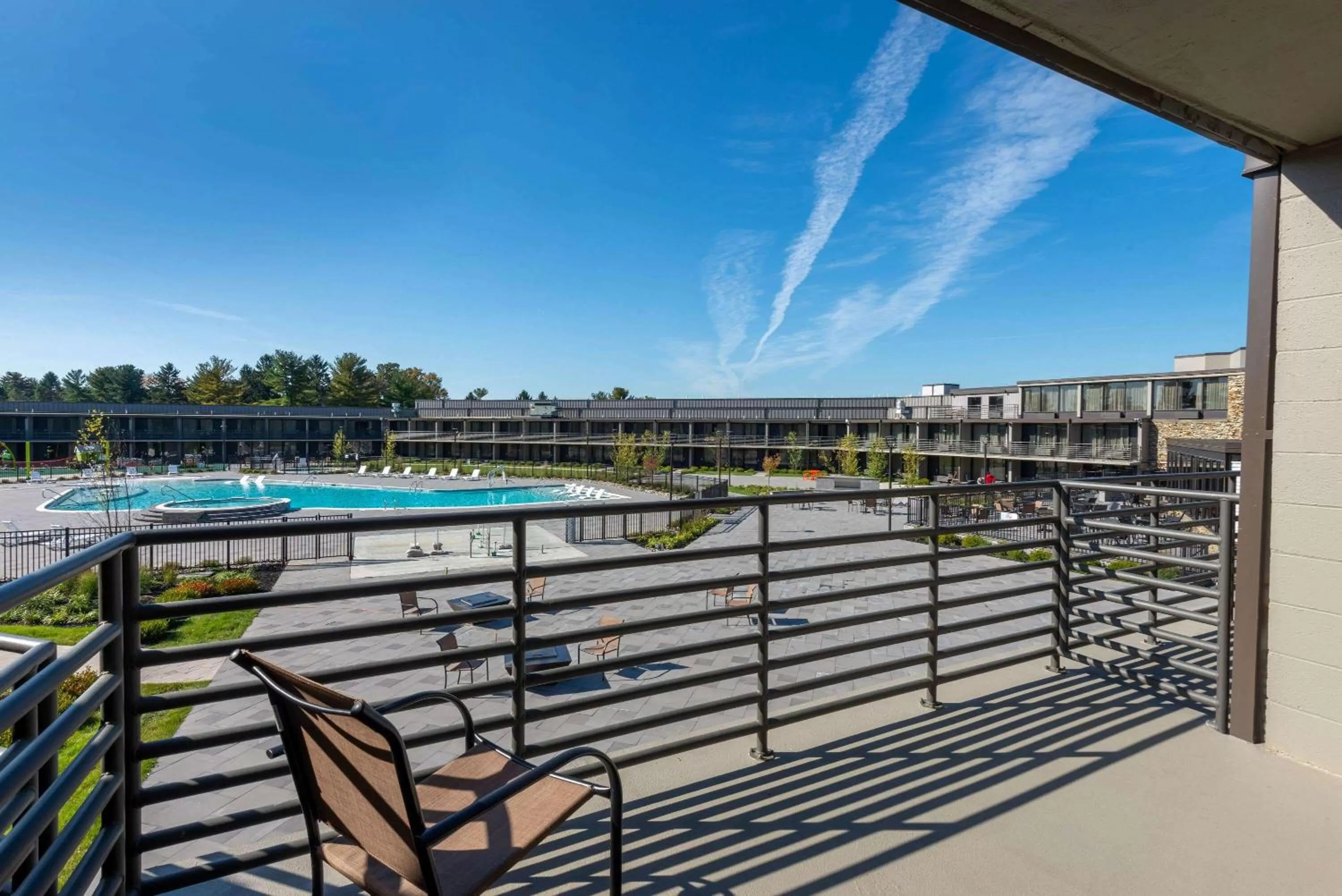Photo of the whole room in Wyndham Lancaster Resort and Convention Center