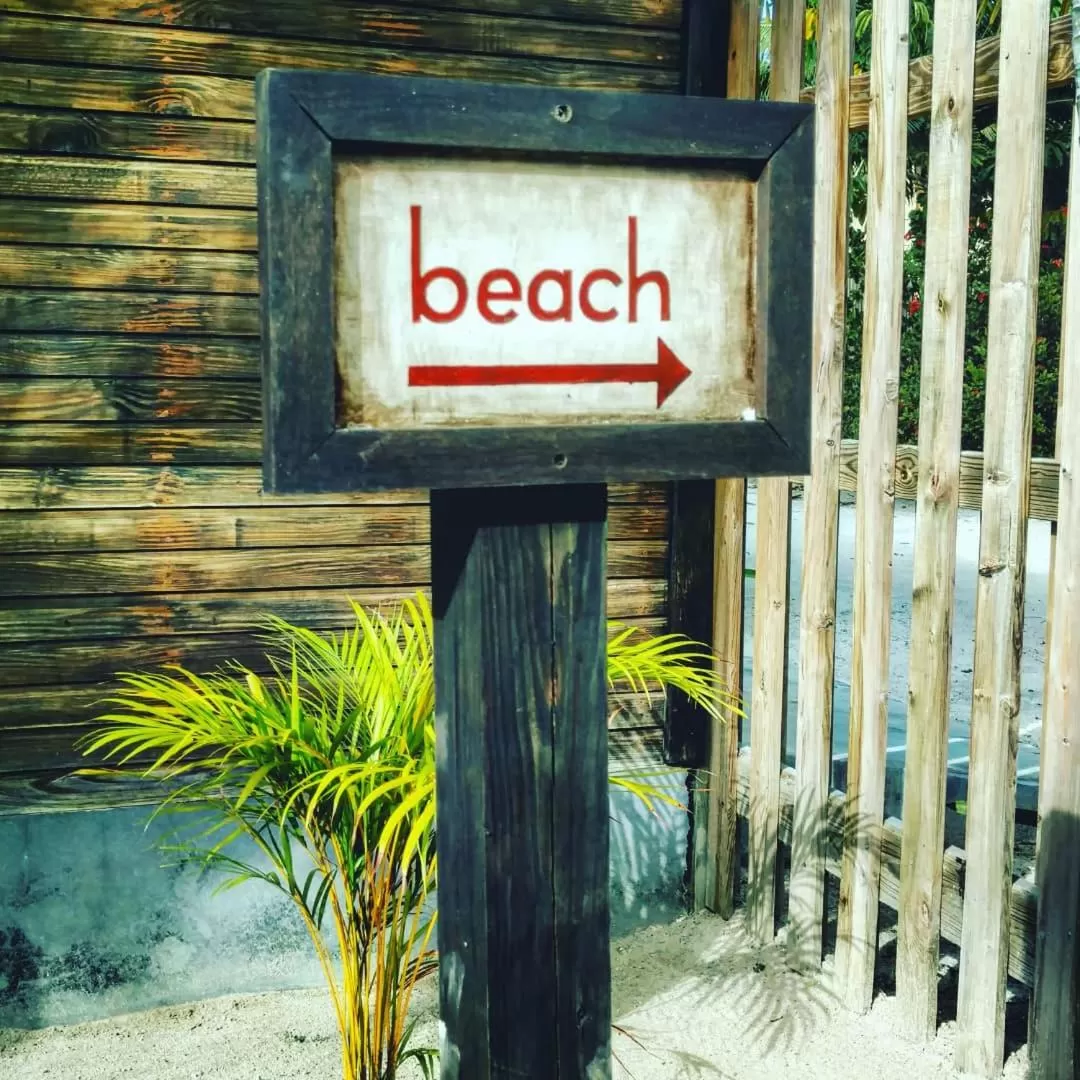 Logo/Certificate/Sign in PUR Boutique Cabanas, Adults Only