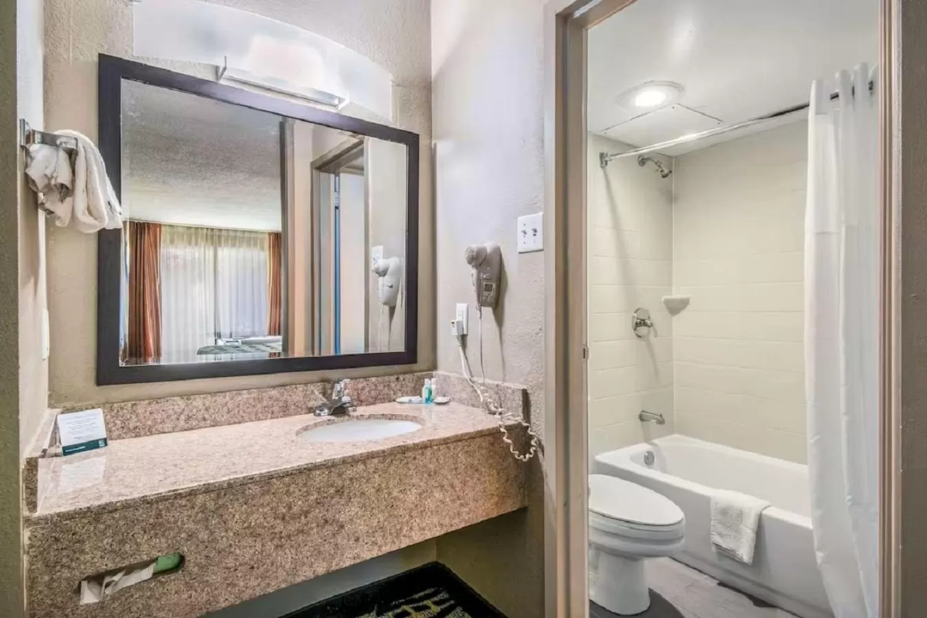 Bathroom in Quality Inn & Suites York East