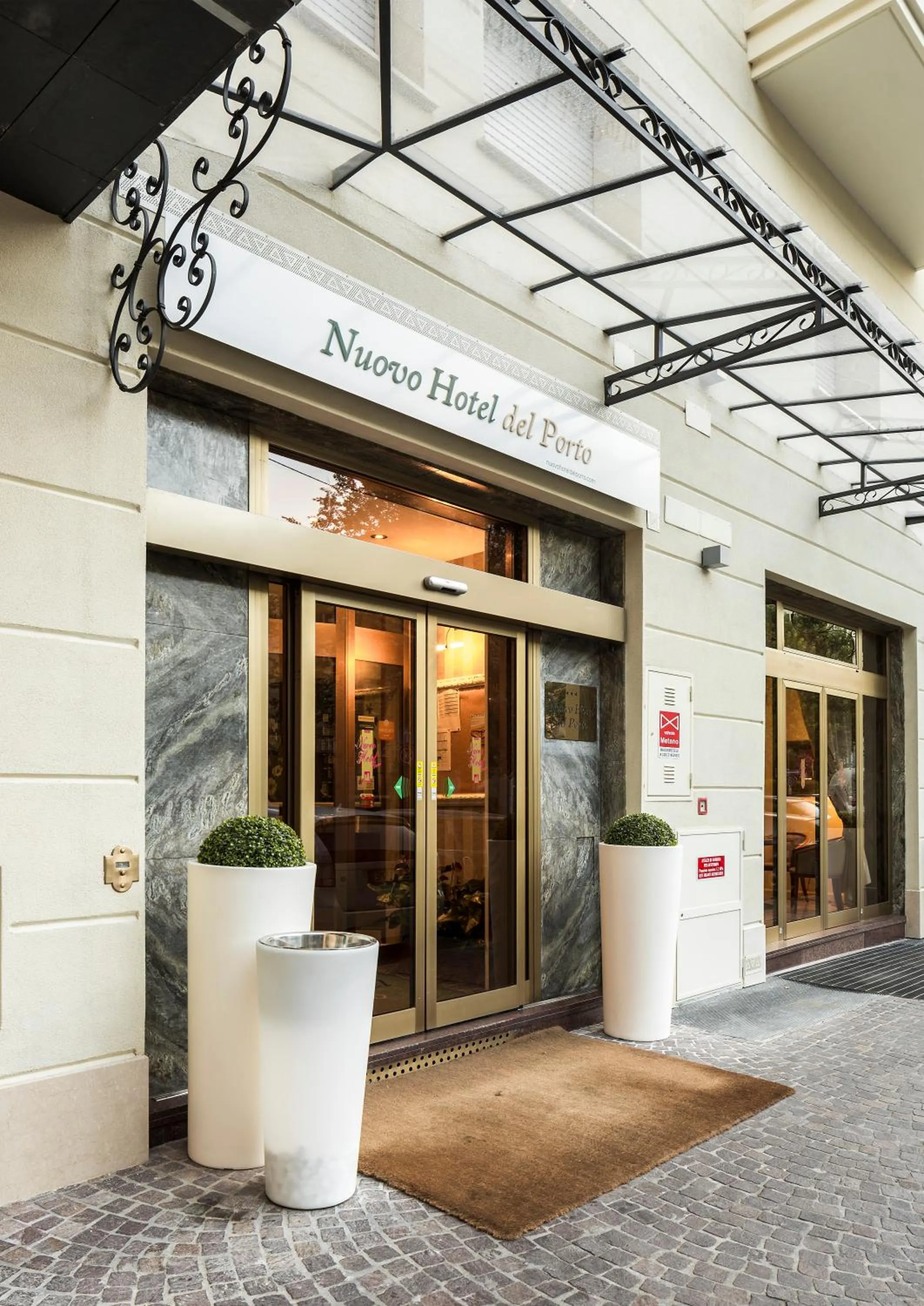 Facade/entrance in Nuovo Hotel Del Porto