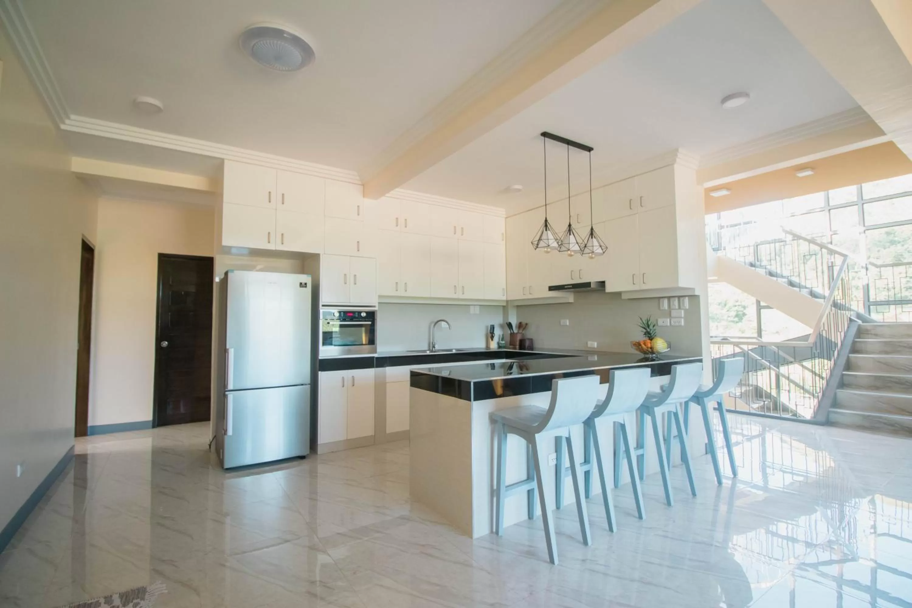 Kitchen or kitchenette in Bella Villa Coron