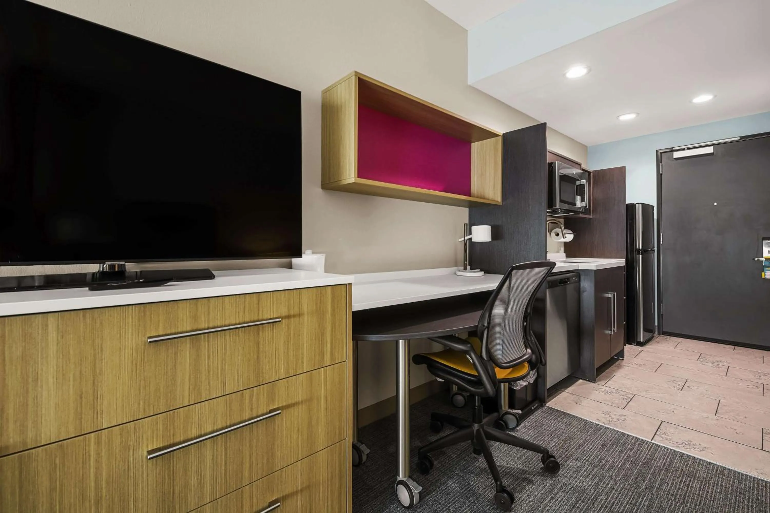 Bedroom in Home2 Suites By Hilton Cookeville