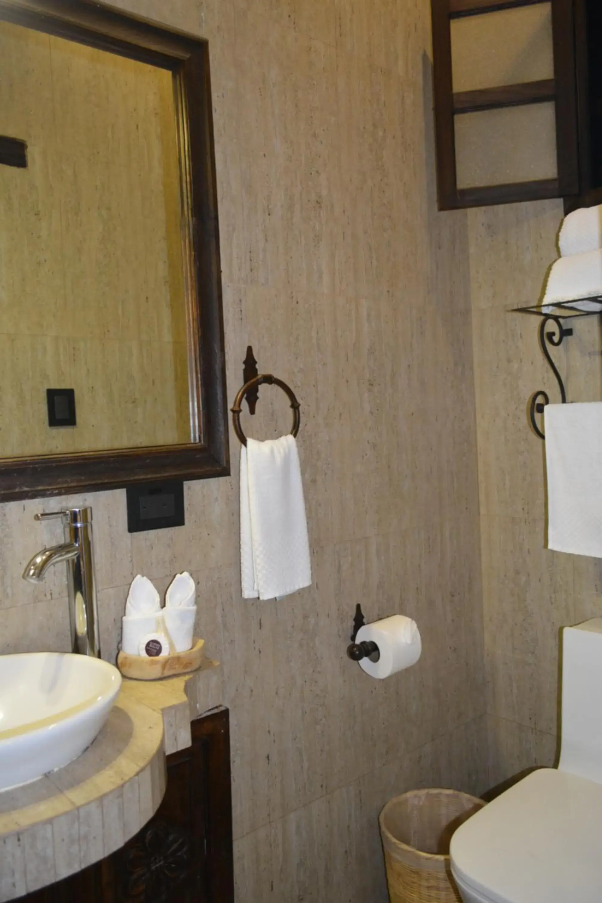 Superior 2 Queen Beds in Los Olivos Boutique Hotel Antigua Guatemala Superior 2 Queen Beds in Los Olivos Boutique Hotel Antigua Guatemala