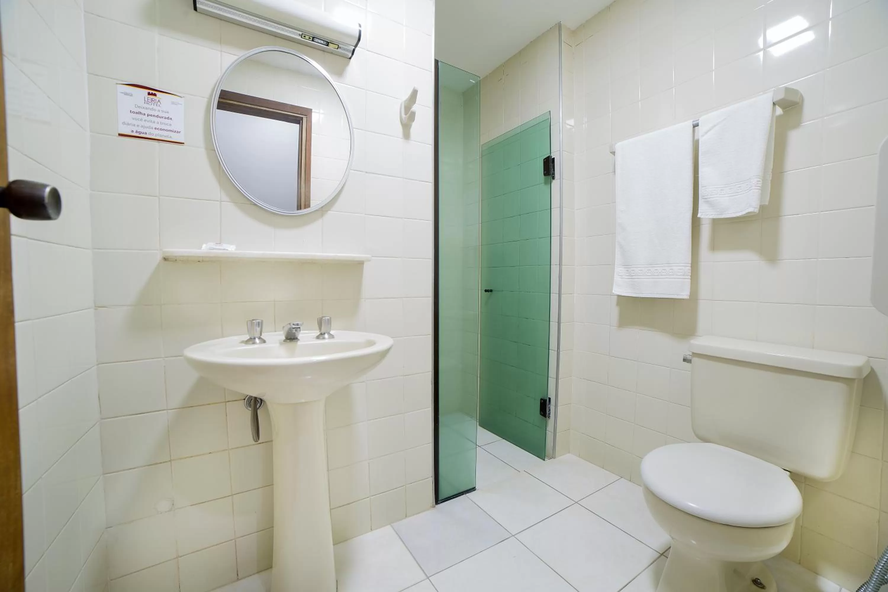 Bathroom in Hotel Leiria