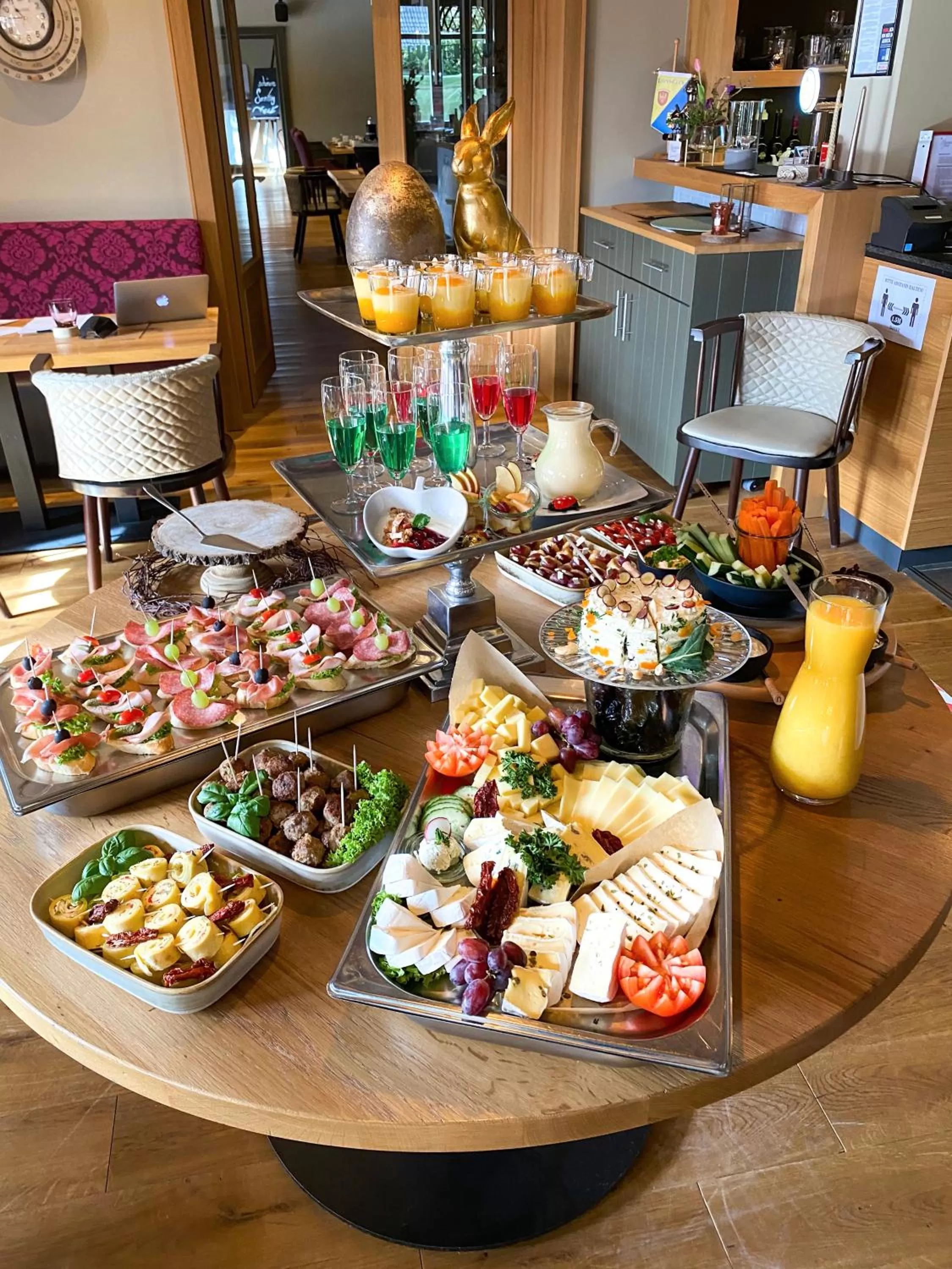 Boutique Hotel Lindenhof, Bed & Breakfast