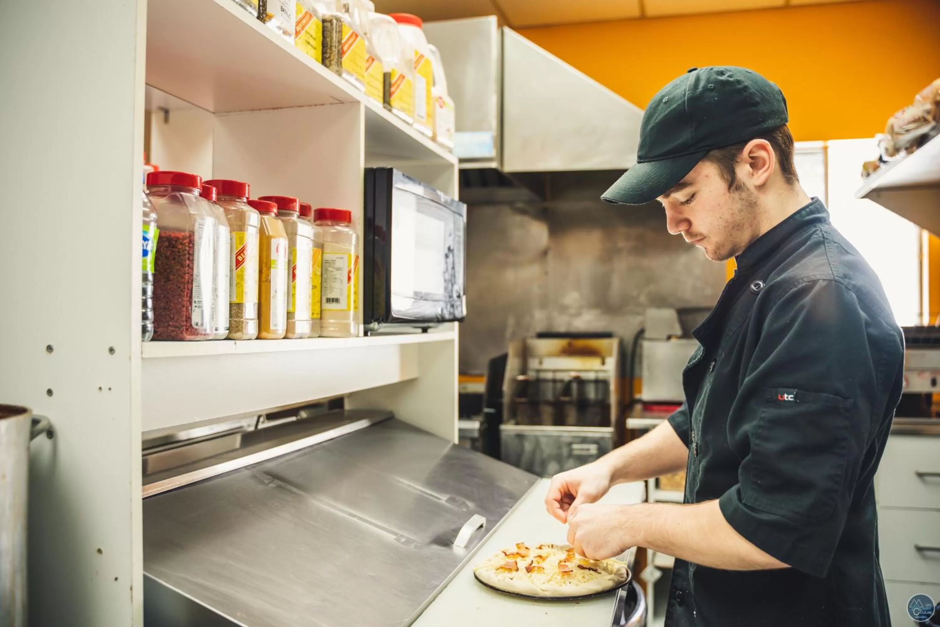 Restaurant/places to eat in Auberge Éva