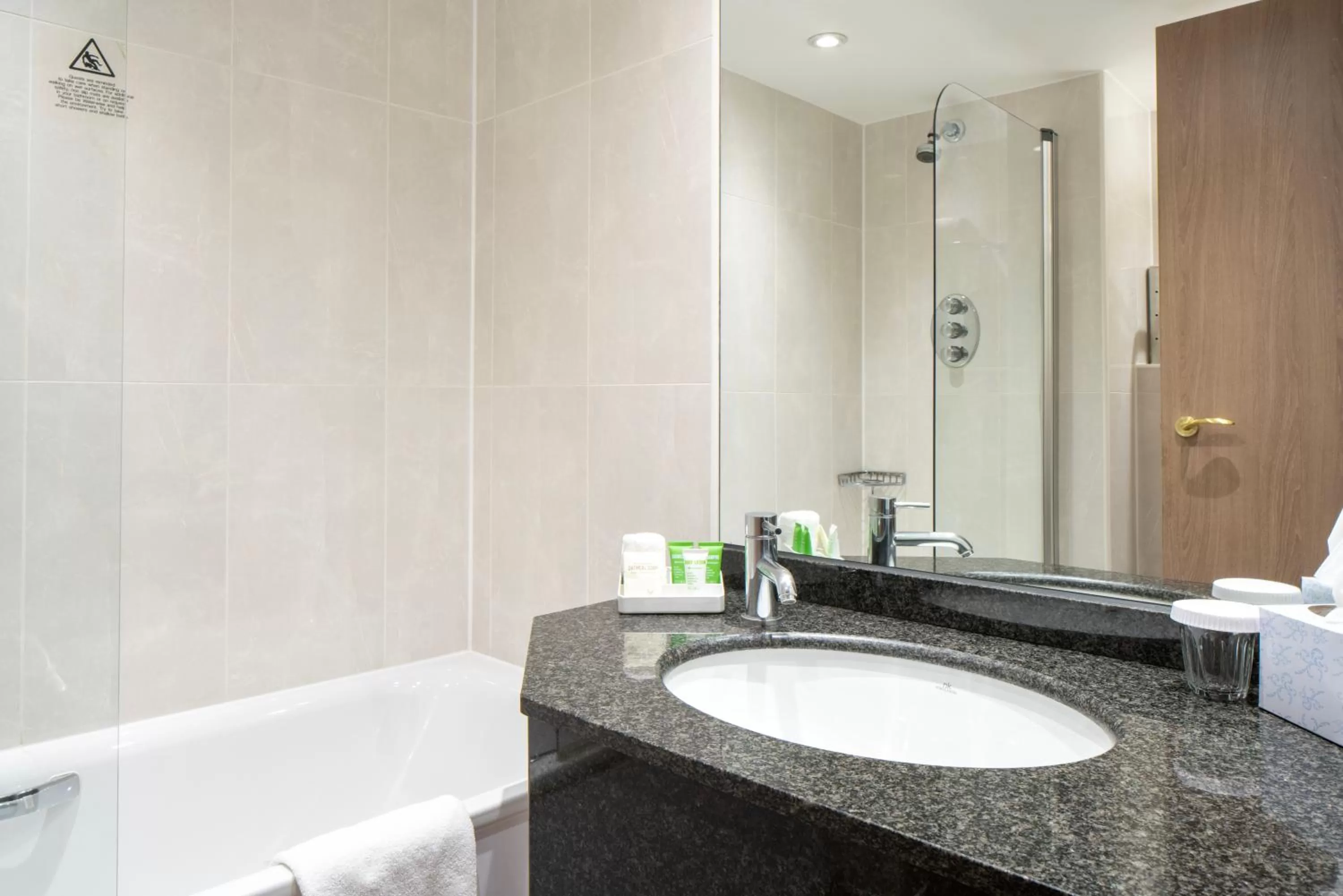 Bathroom in Danubius Hotel Regents Park