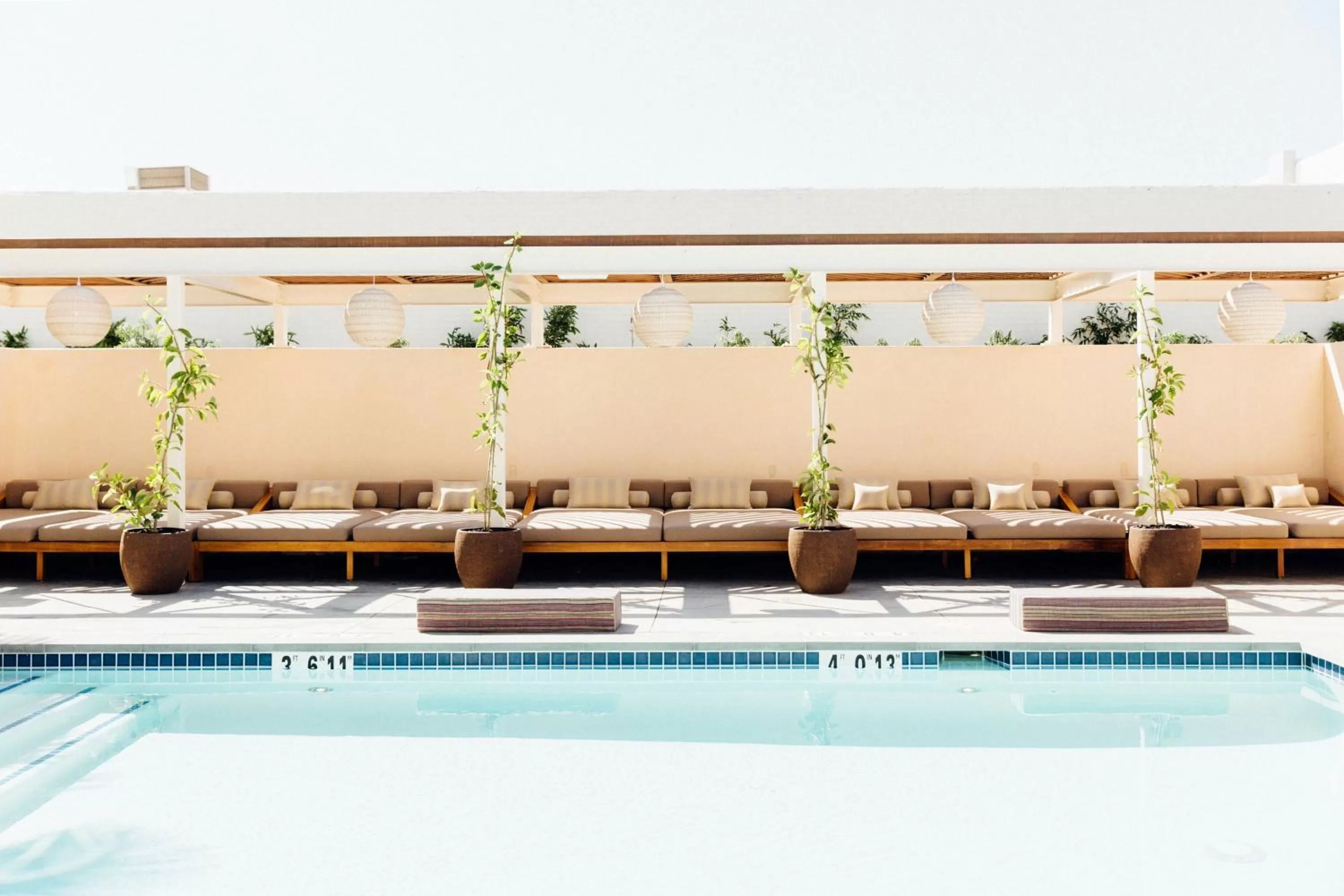 Swimming pool in Hotel June West LA, a Member of Design Hotels