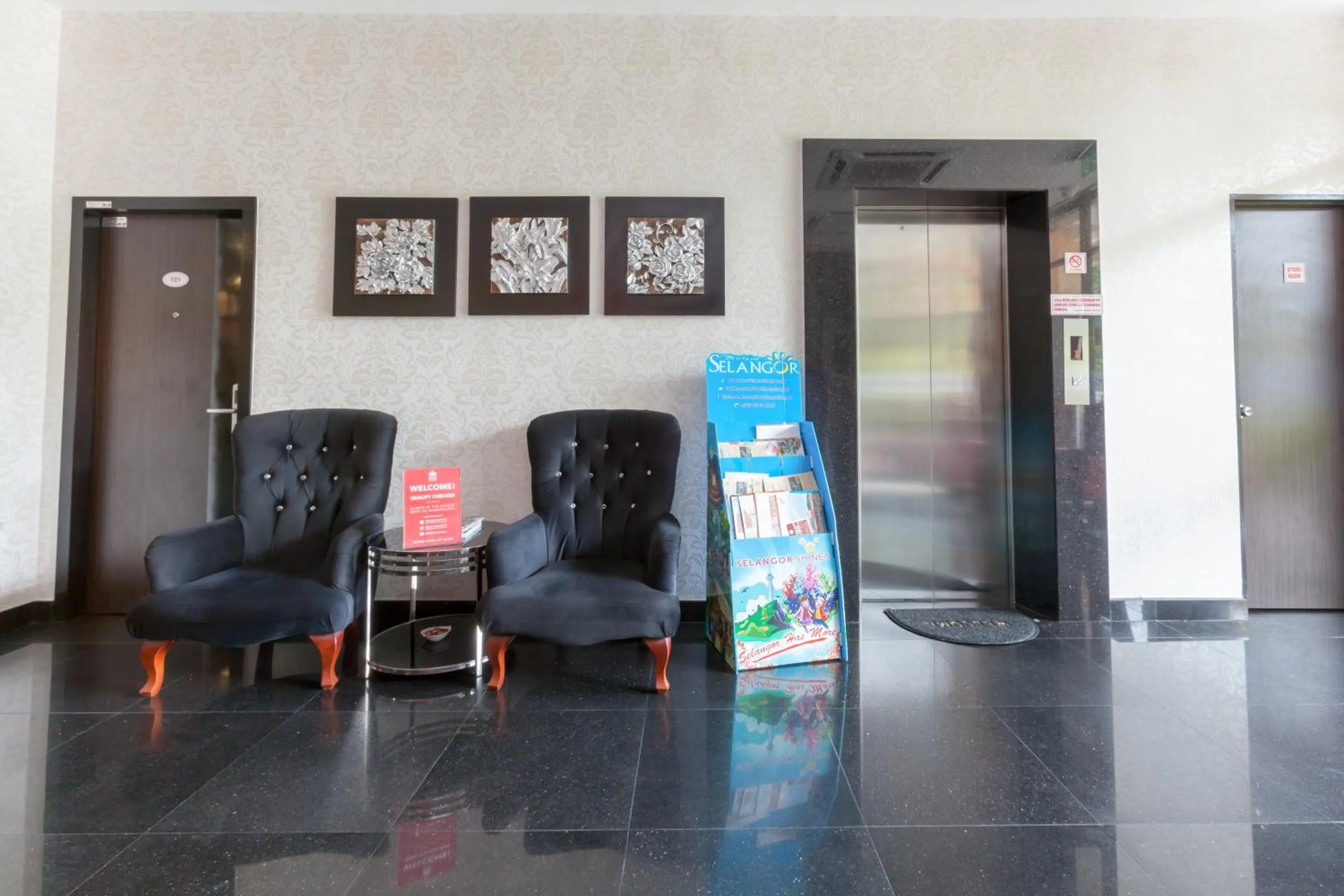 Area and facilities in D'Metro Hotel