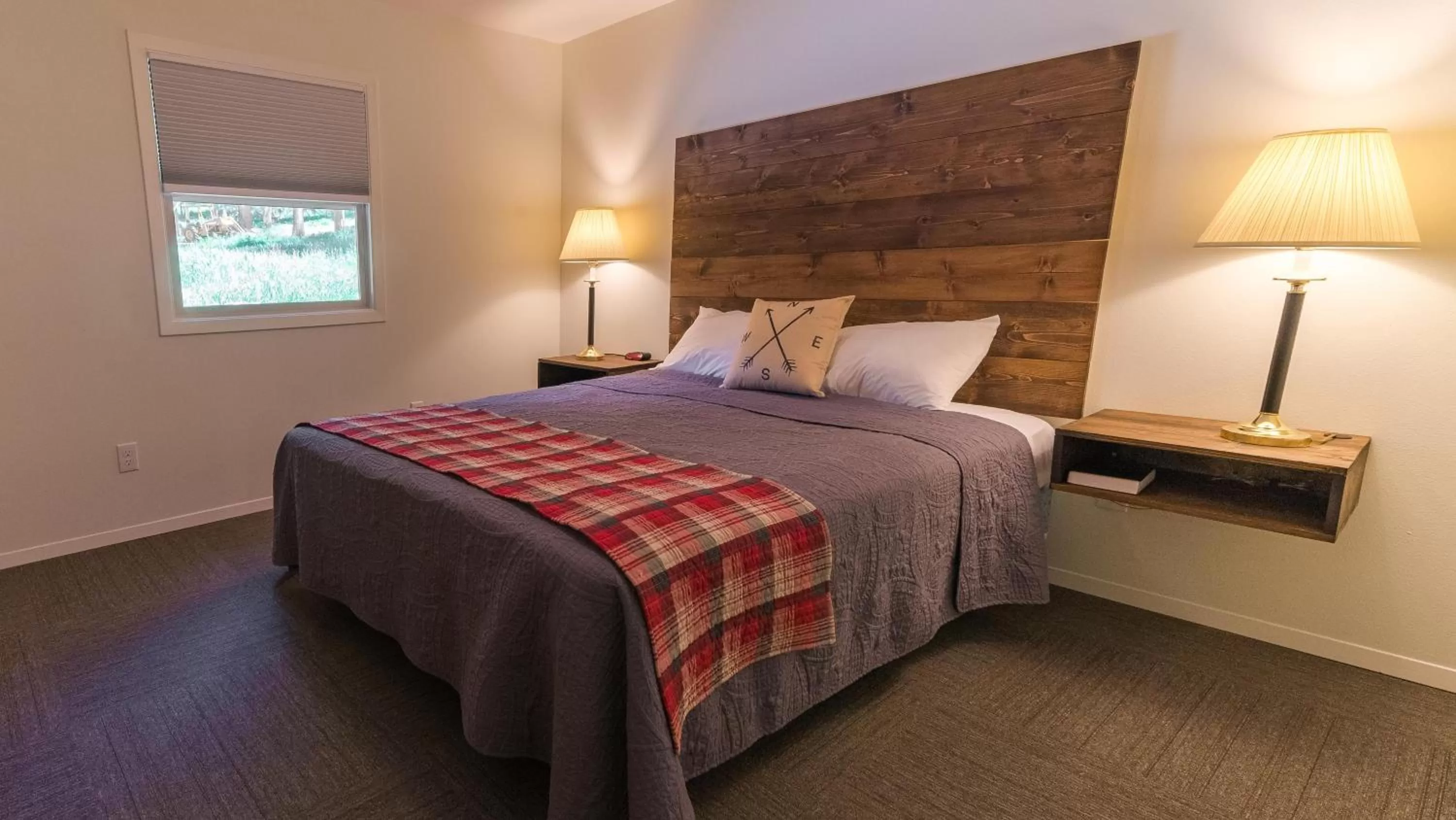 Bedroom, Bed in Eagle Cap Chalets