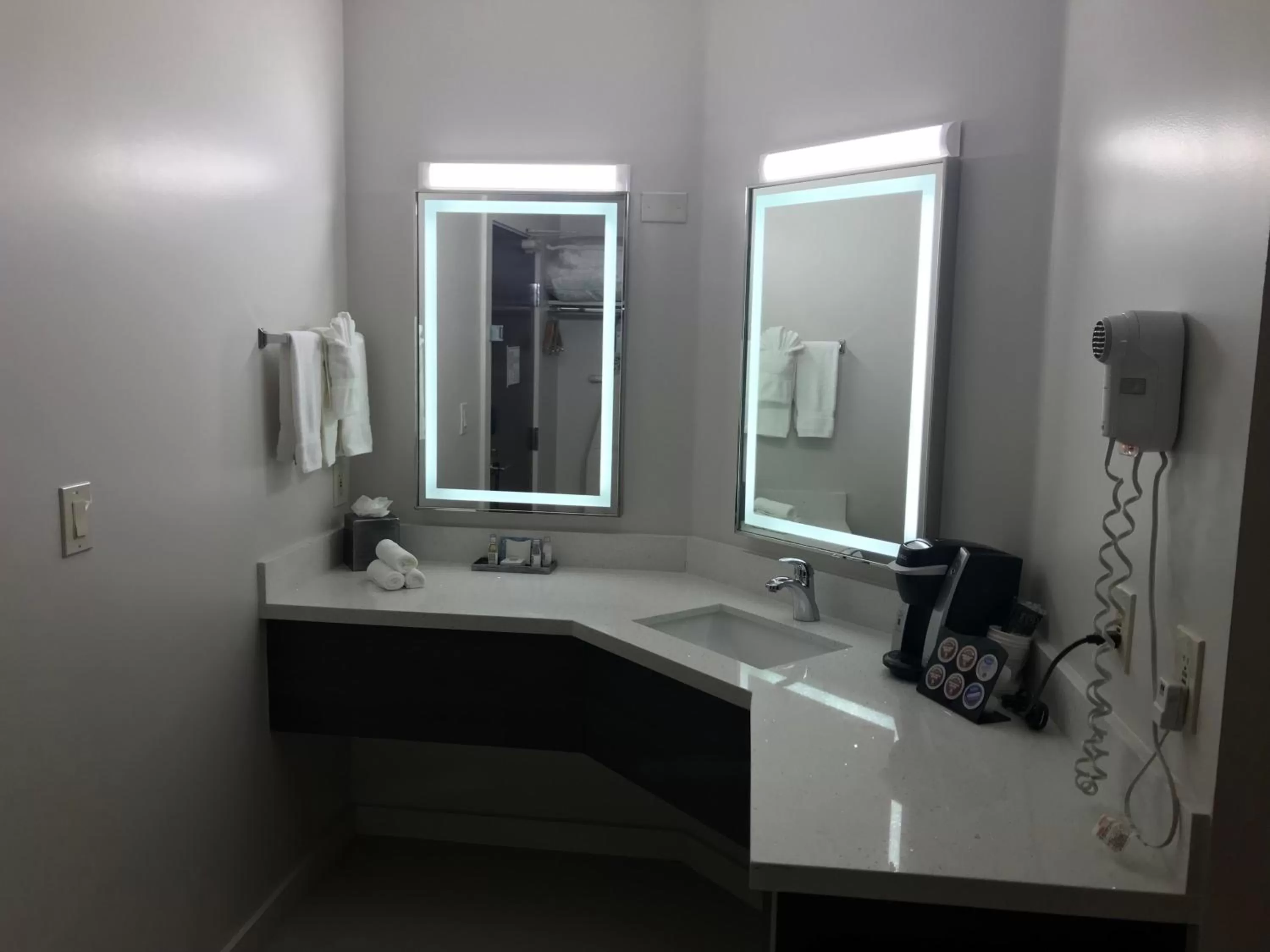 Bathroom in HoM, A Trademark Collection Hotel